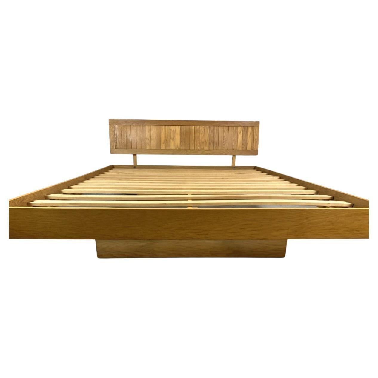Mid Century Studio Craft Oak floating platform Queen bed by Charles Webb