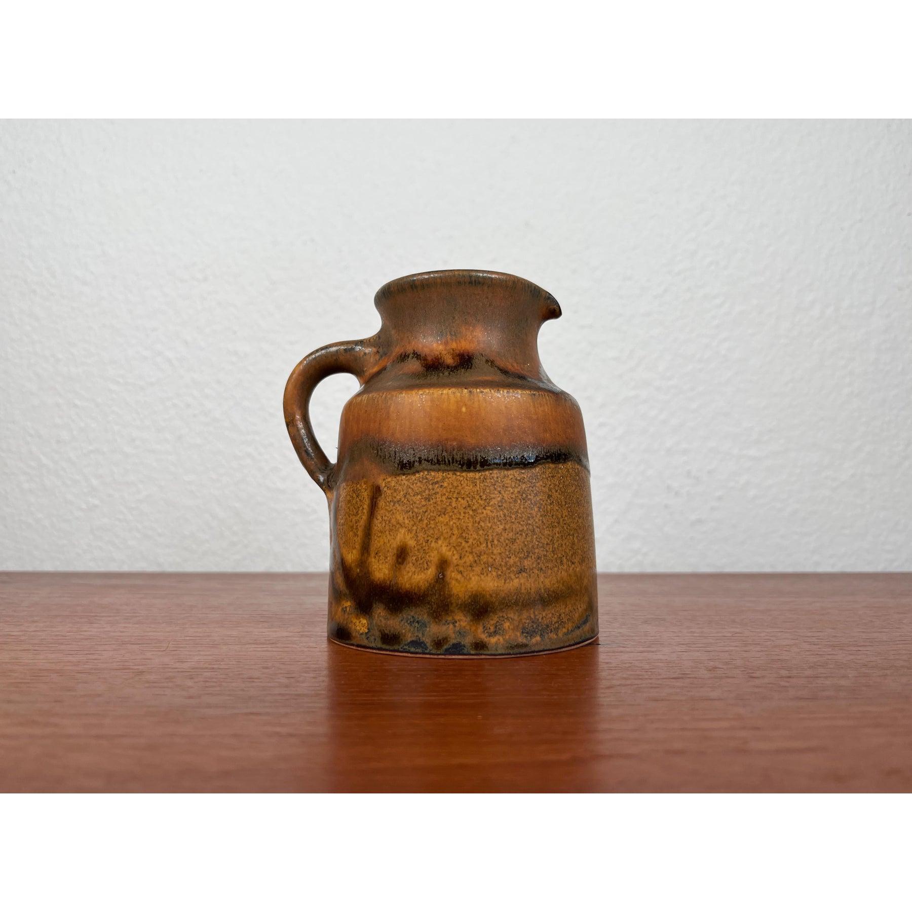 Mid-Century moderno Vaso a caraffa in Studio Pottery di Otto Wichmann, 1960 in vendita