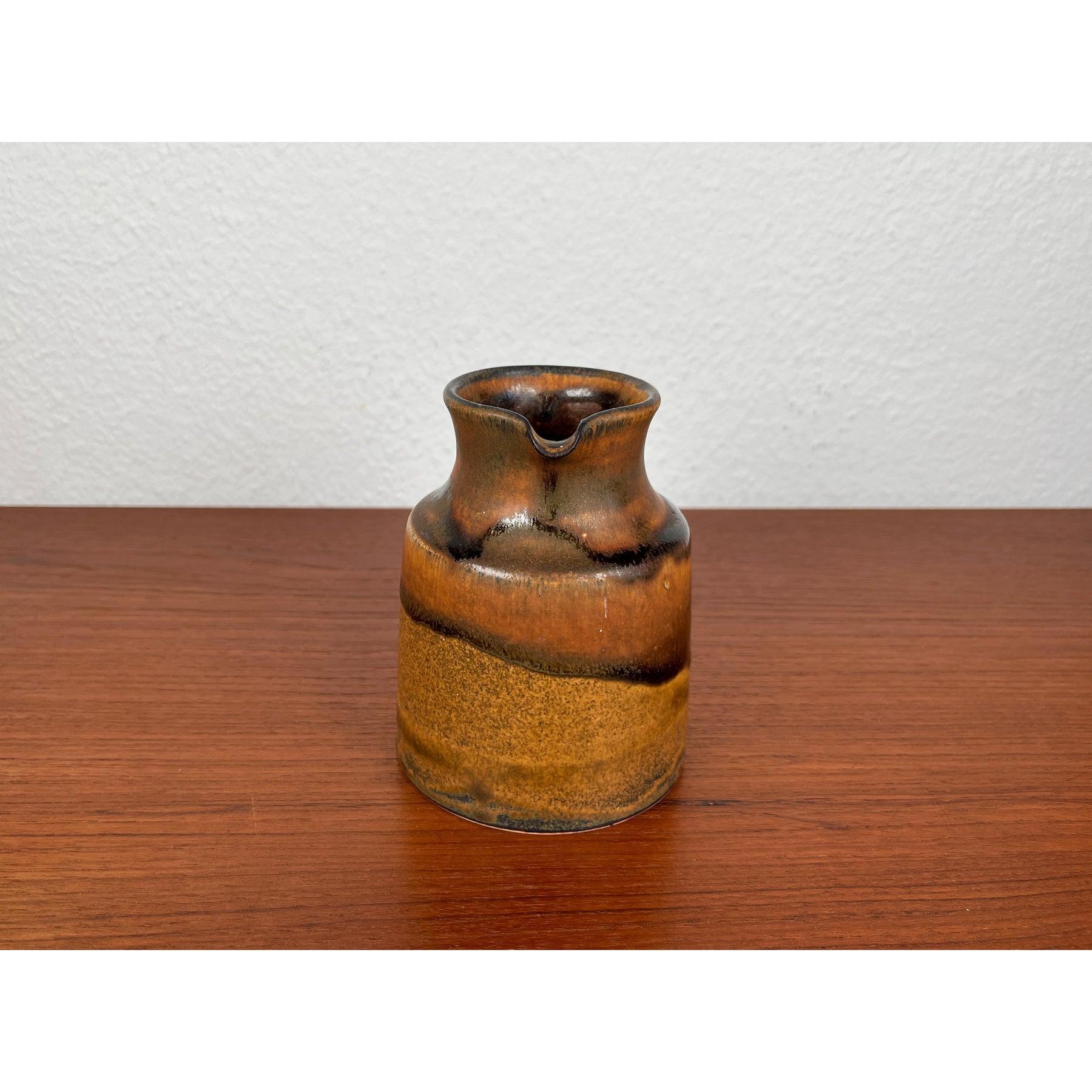 Vaso a caraffa in Studio Pottery di Otto Wichmann, 1960 In condizioni ottime in vendita a Hamburg, DE