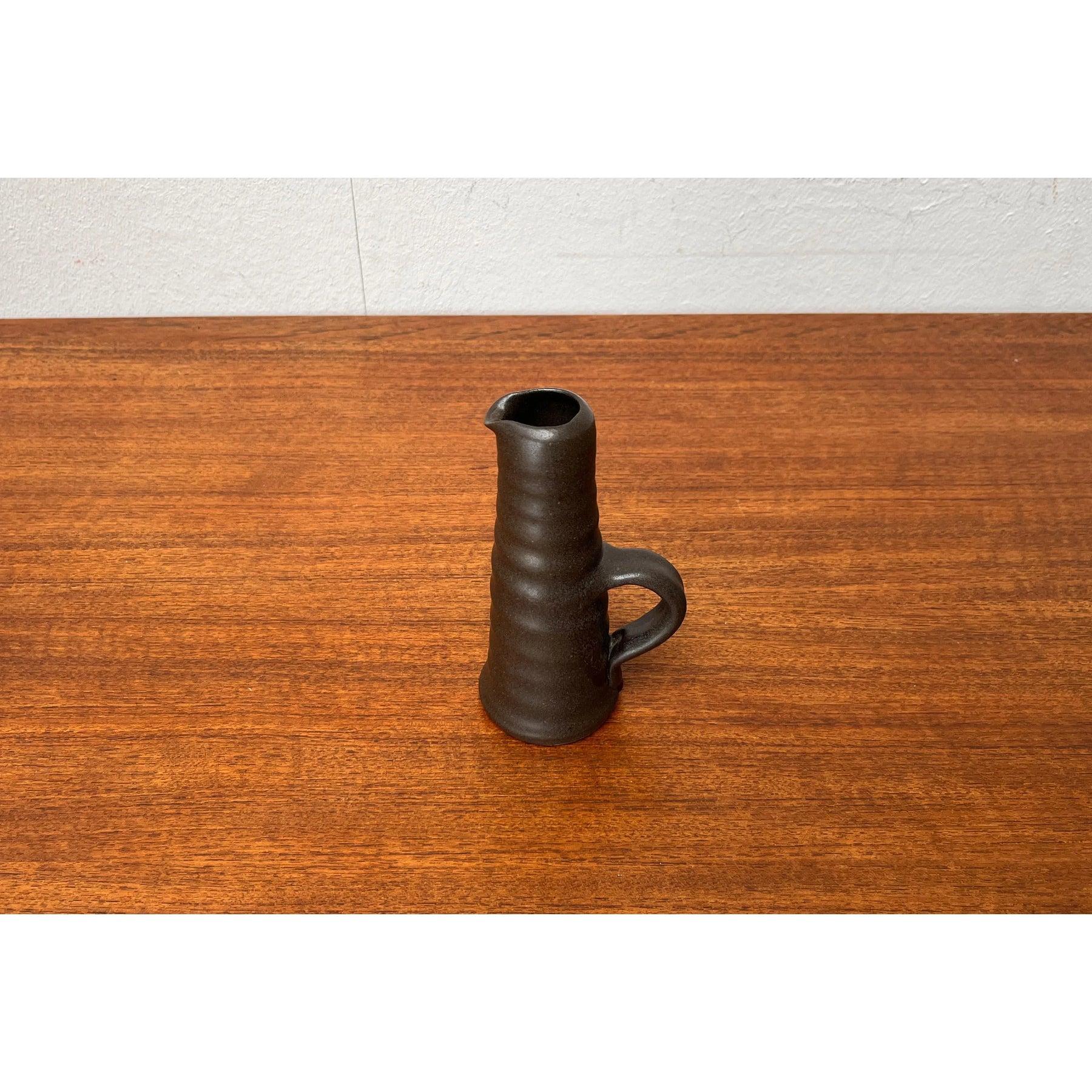 Vaso a caraffa in Studio Pottery di metà secolo di Petra Töpferei, anni '60 in vendita 3