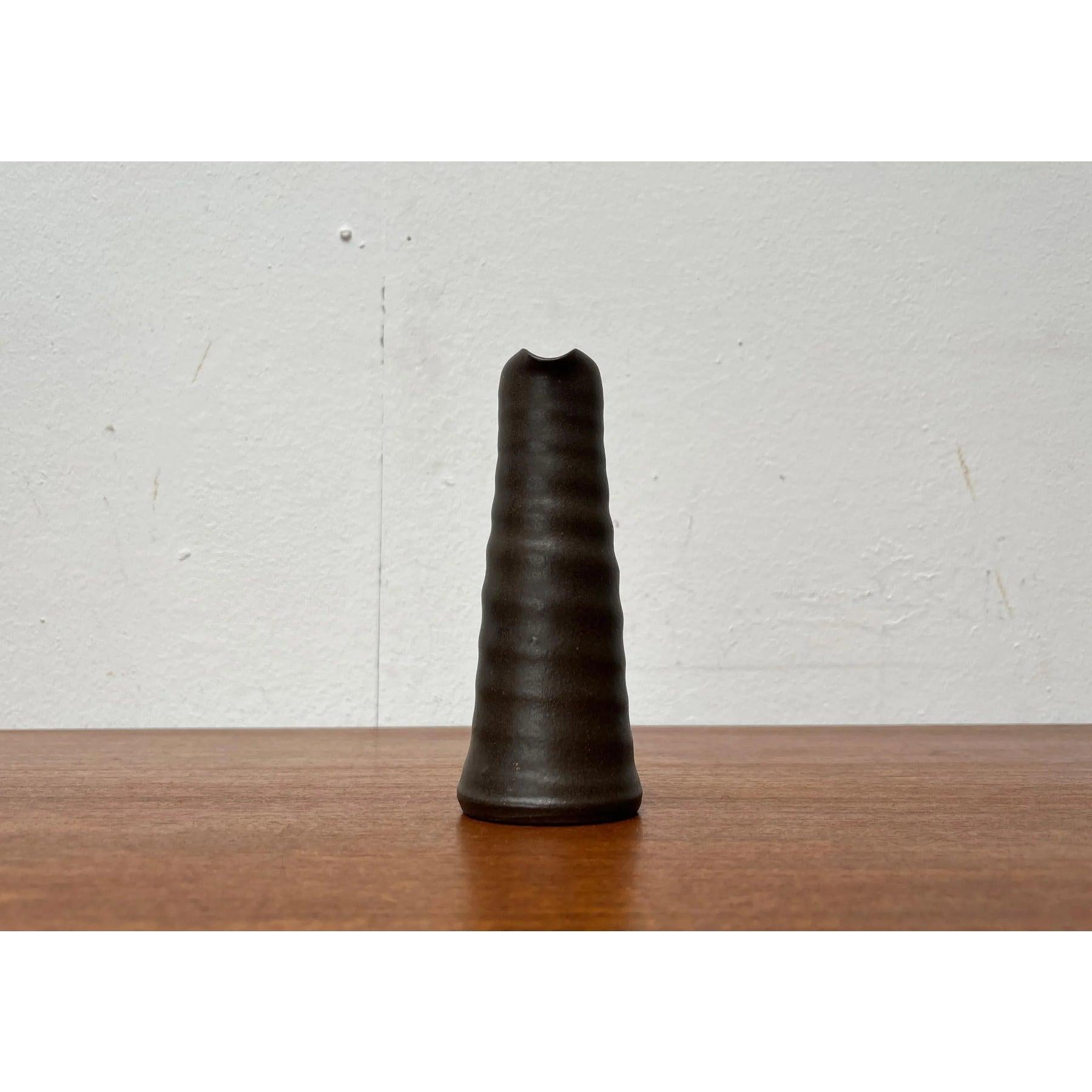 Vaso a caraffa in Studio Pottery di metà secolo di Petra Töpferei, anni '60 in vendita 4