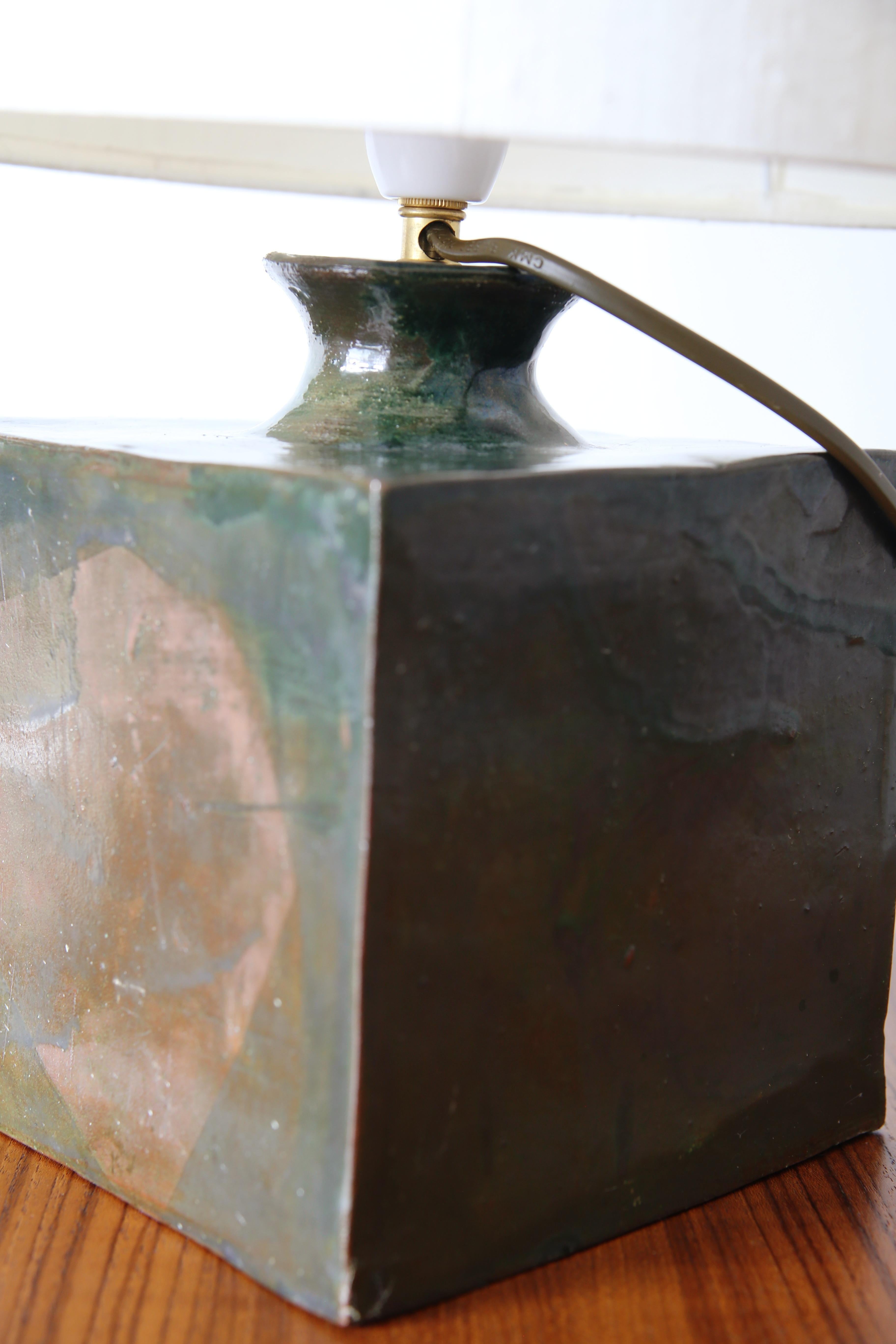 Lampe de table avec abat-jour en poterie Studio A du milieu du siècle dernier en vente 6