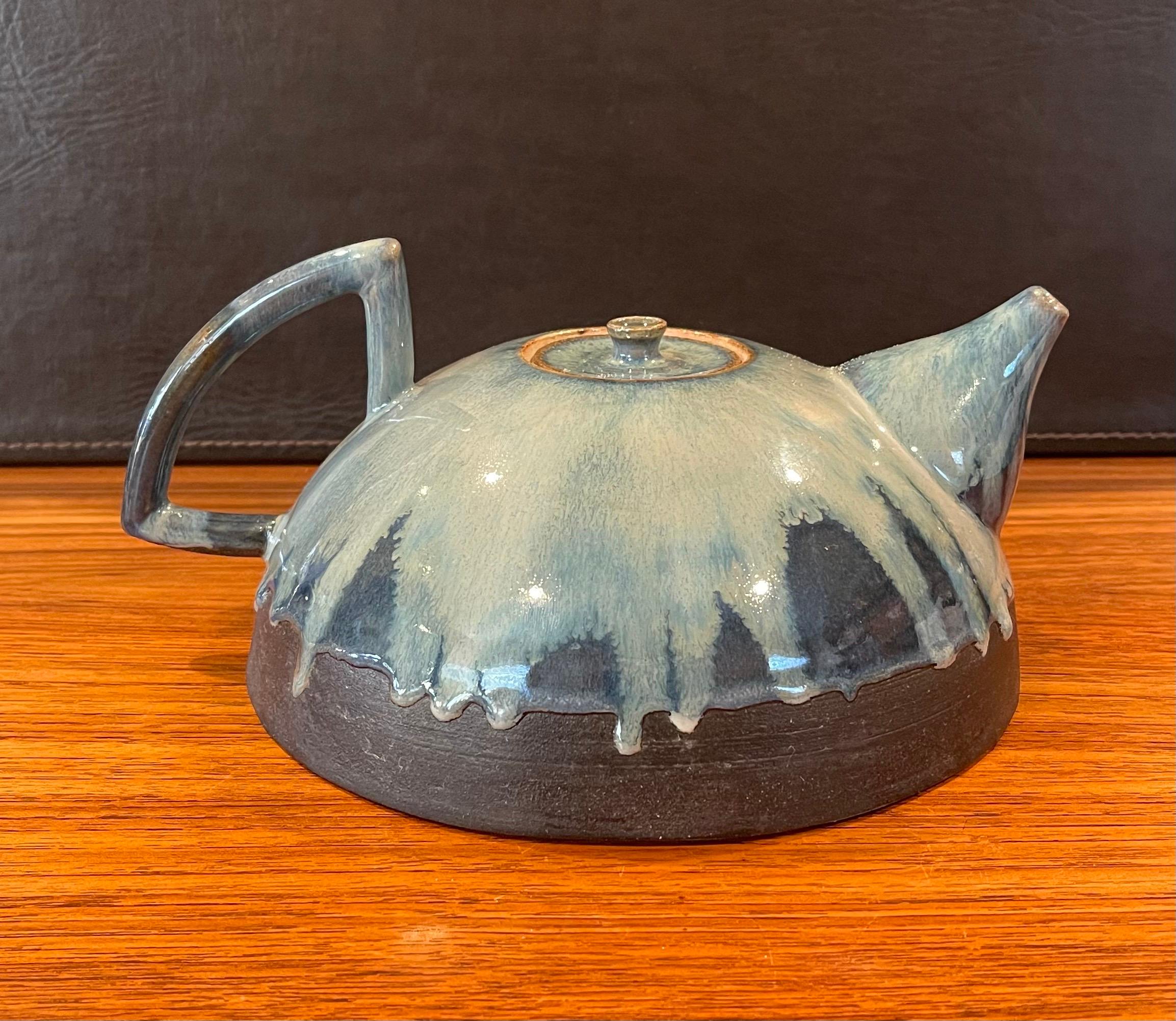 American Mid-Century Studio Pottery Tea Pot with Blue Lava Glaze For Sale