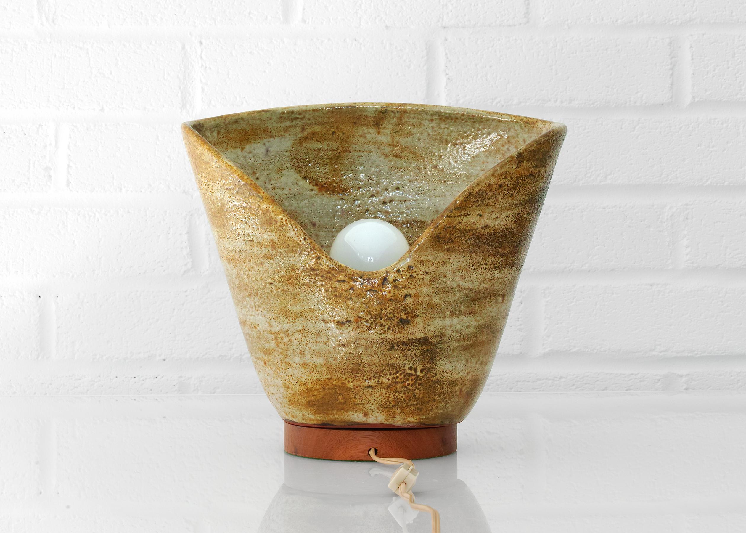 Mid-Century Modern Lampe de Studio Pottery du milieu du siècle dernier en vente