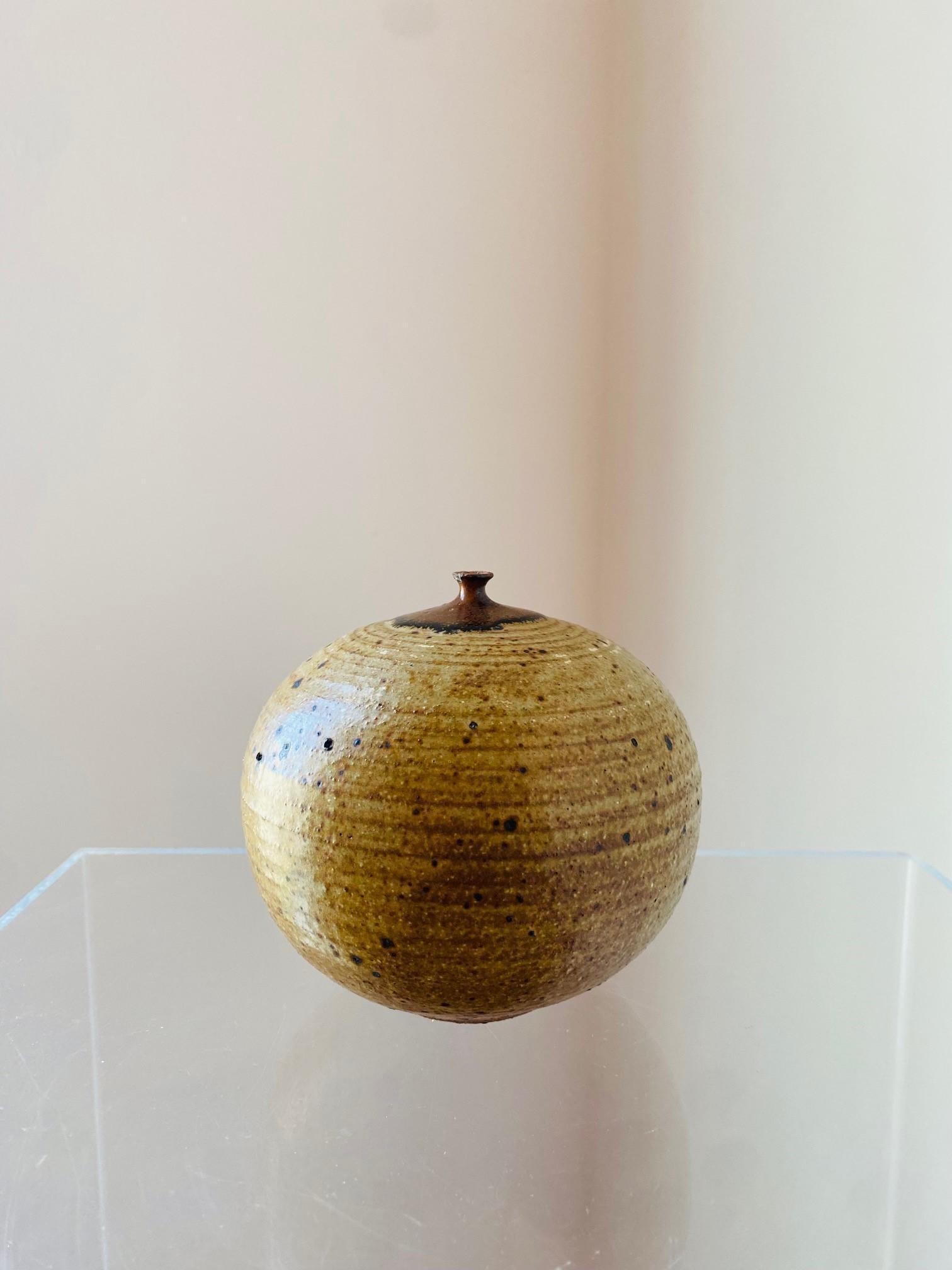 Mid-Century Modern Mid Century Studio Pottery Weed Pot in the style of Jerry Glenn For Sale