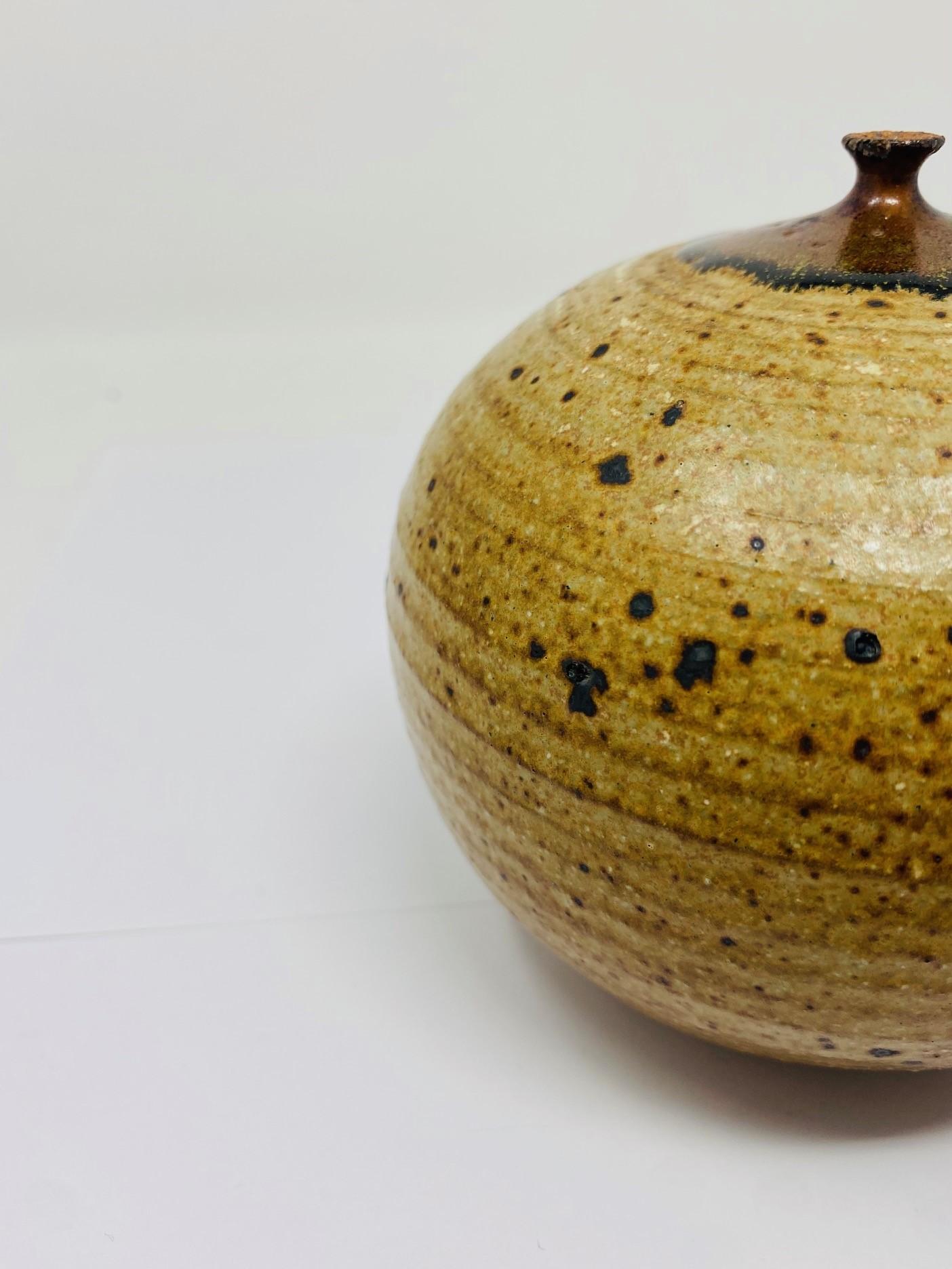 Weed-Topf aus Studio-Keramik aus der Mitte des Jahrhunderts im Stil von Jerry Glenn im Angebot 1