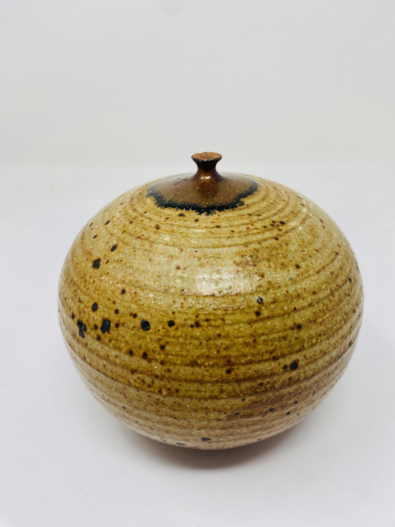 Weed-Topf aus Studio-Keramik aus der Mitte des Jahrhunderts im Stil von Jerry Glenn im Angebot 2