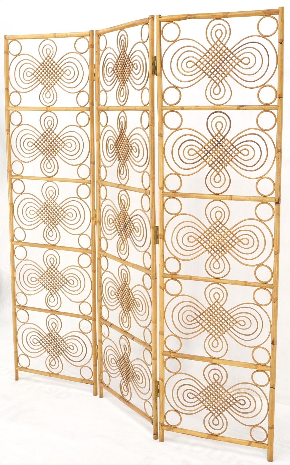 Unknown Mid Century Stunning Pattern Three Panel Bamboo Rattan Room Divider Screen Mint For Sale