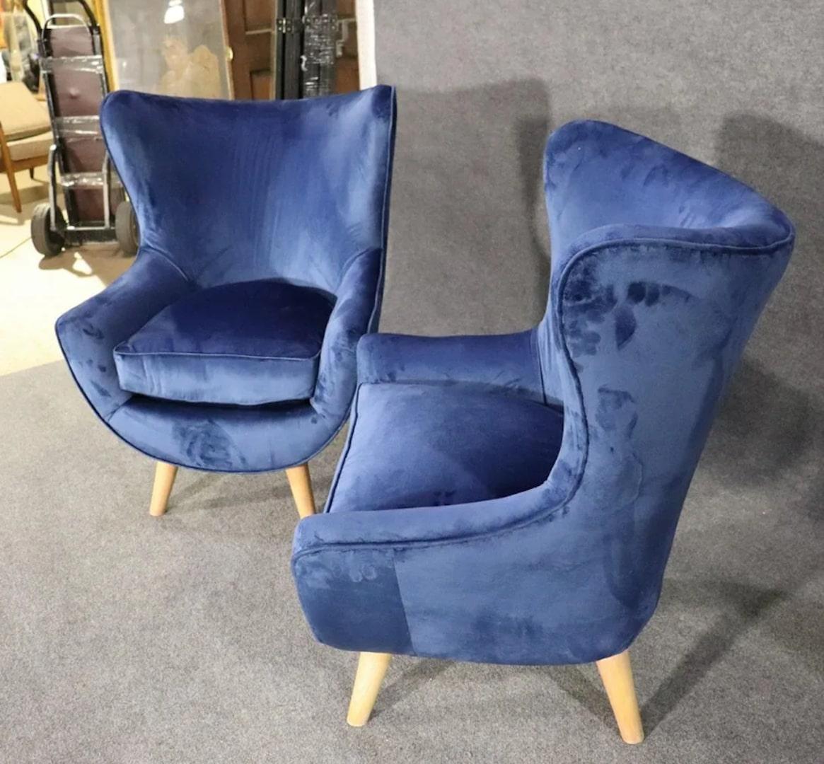 Mid-Century Style Armchairs In Good Condition For Sale In Brooklyn, NY