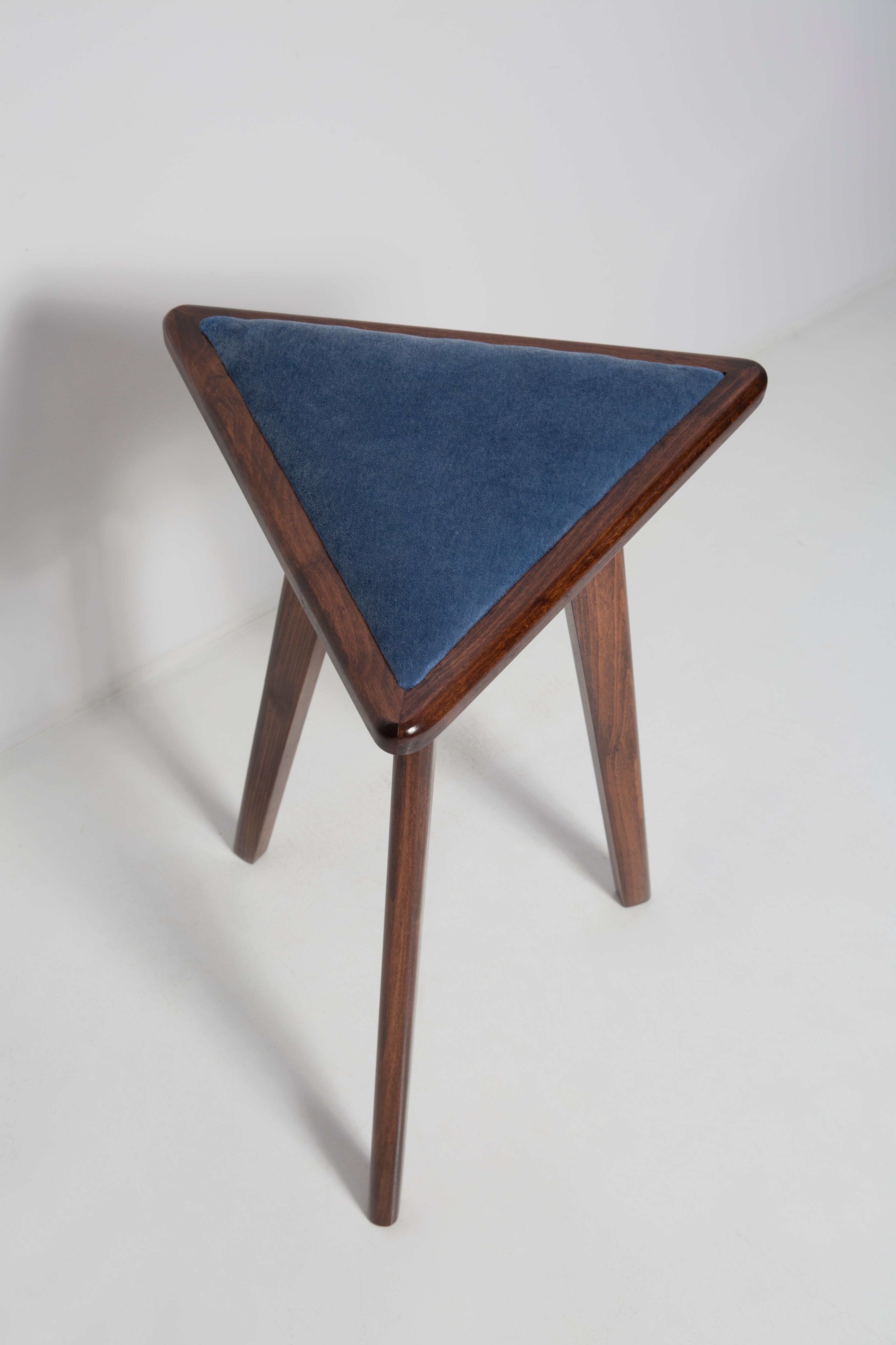 triangle stool