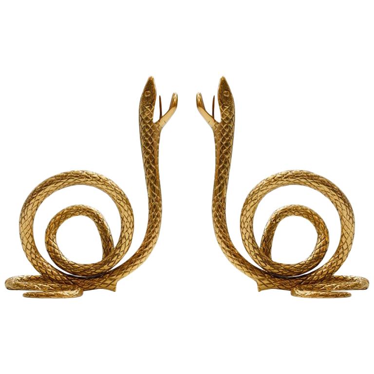 Paar italienische Bronze-Kandelaber im Mid-Century-Stil im Angebot