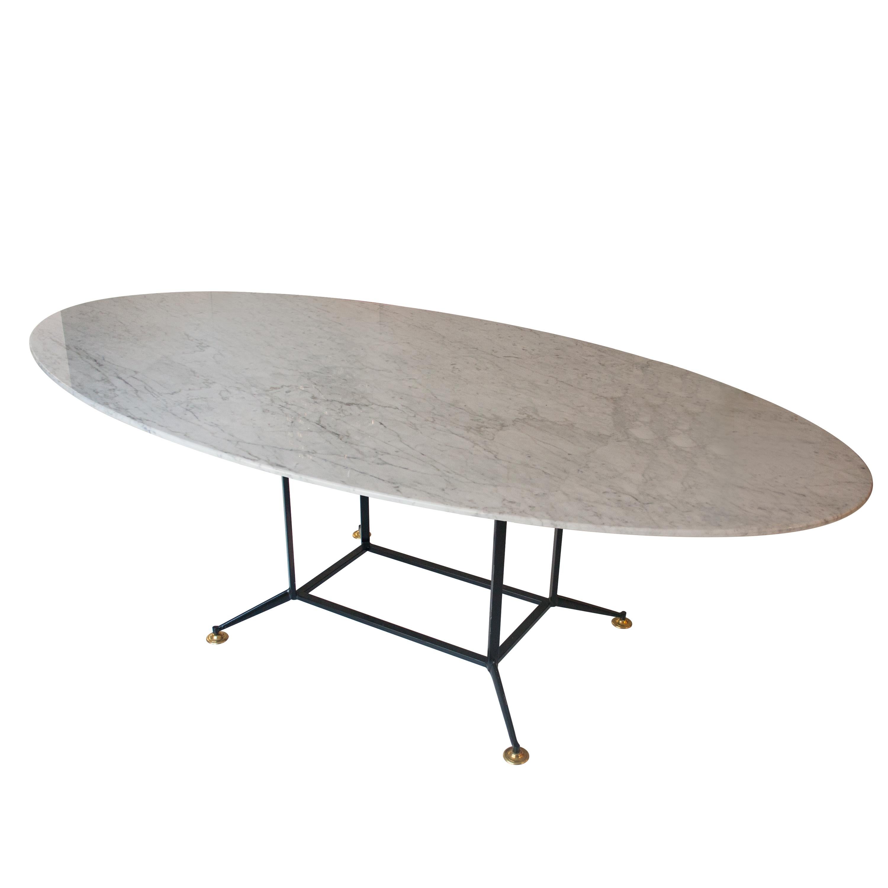 Mid-Century Modern Mid-Century Style Carrara Marble Oval Dining Table, Italy, 1950