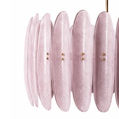 Lámpara de techo estilo mediados de siglo en latón y cristal rosa de Murano "Scova", Italia