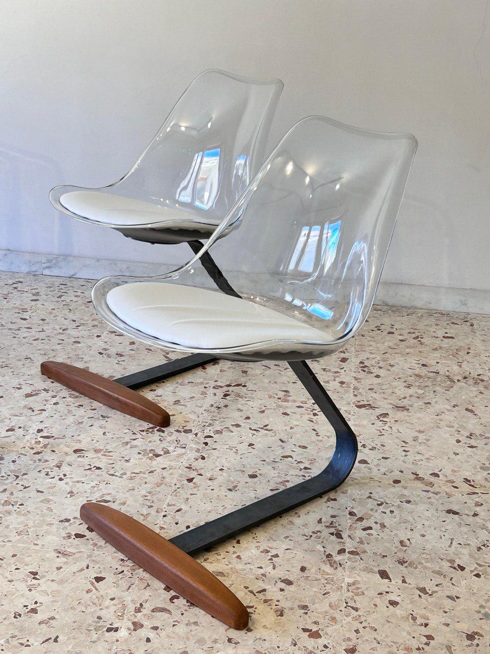 Periodo contemporaneo Mid-Century style chairs space age Italian manufacture set of 6 in vendita