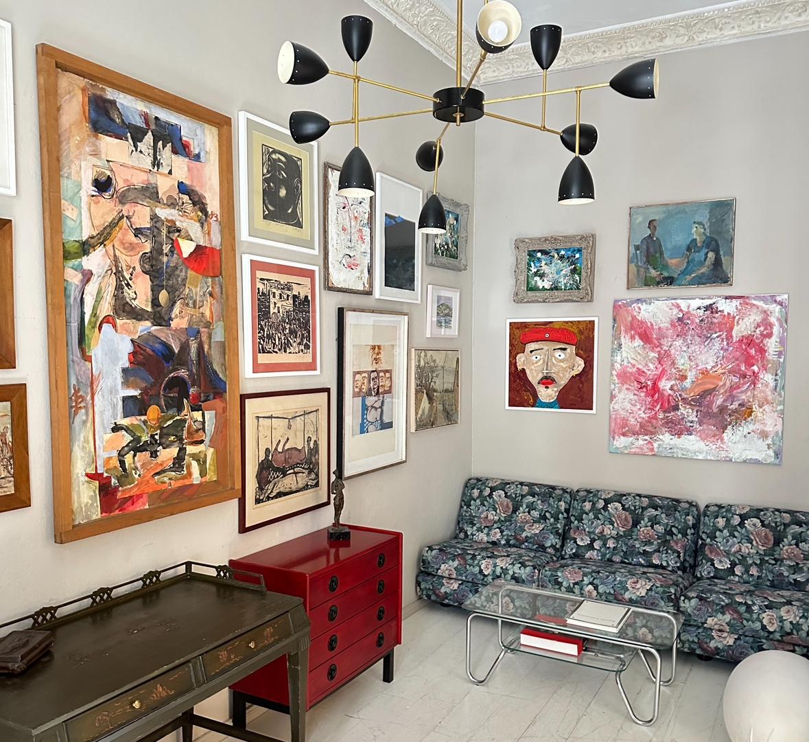 Contemporary Mid Century Style Chandelier in Brass and Black and White Lacquered Metal, 2025 For Sale