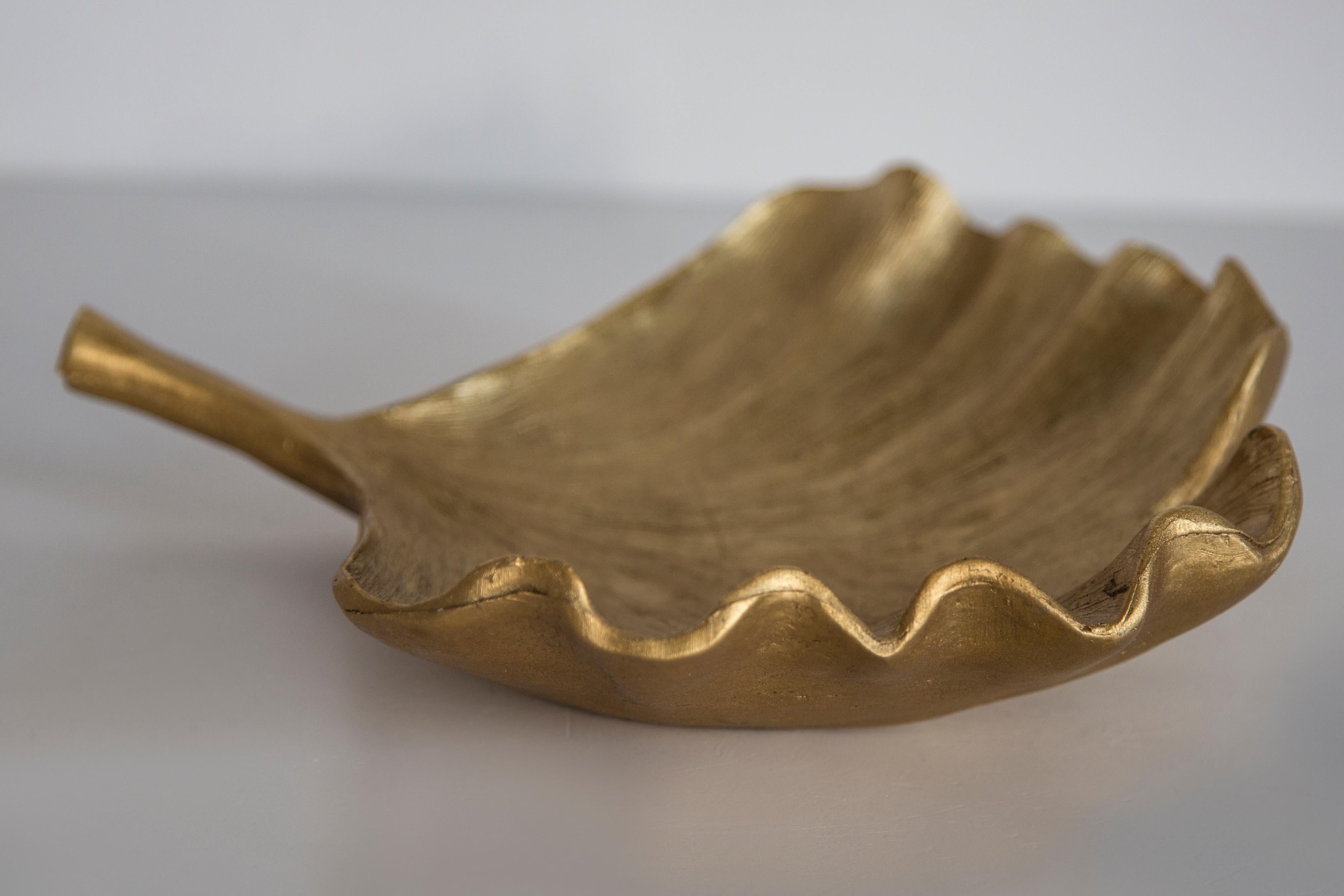 20th Century Mid Century Style Ginkgo Biloba Leaf Gold Gypsum Plate, Italy, 2000s