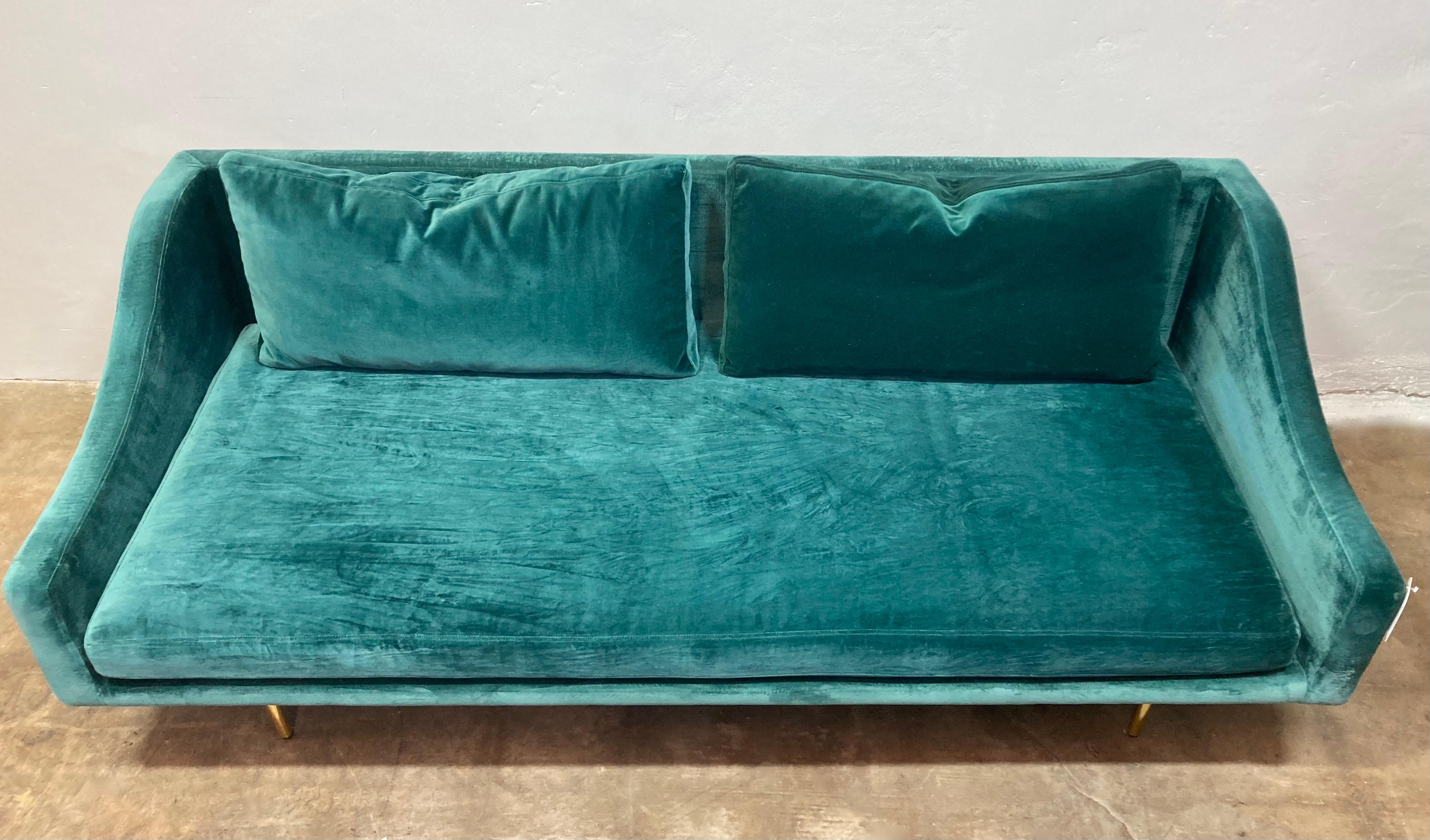 Mid-Century Style Green Velvet Sofa In Good Condition For Sale In Alhambra, CA