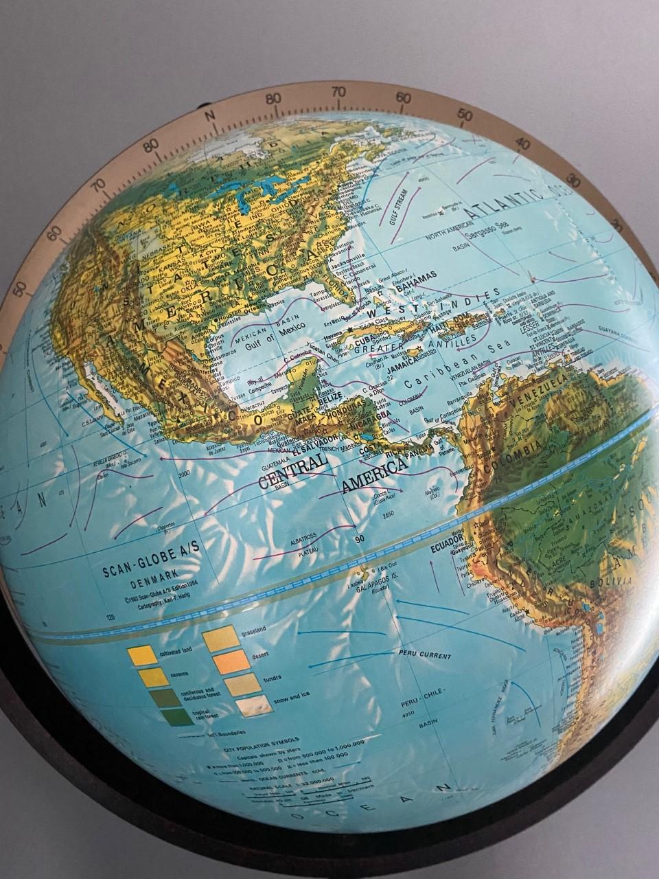 Mid Century Style Illuminated Floor Globe by Scan-Globe A / S Denmark 9