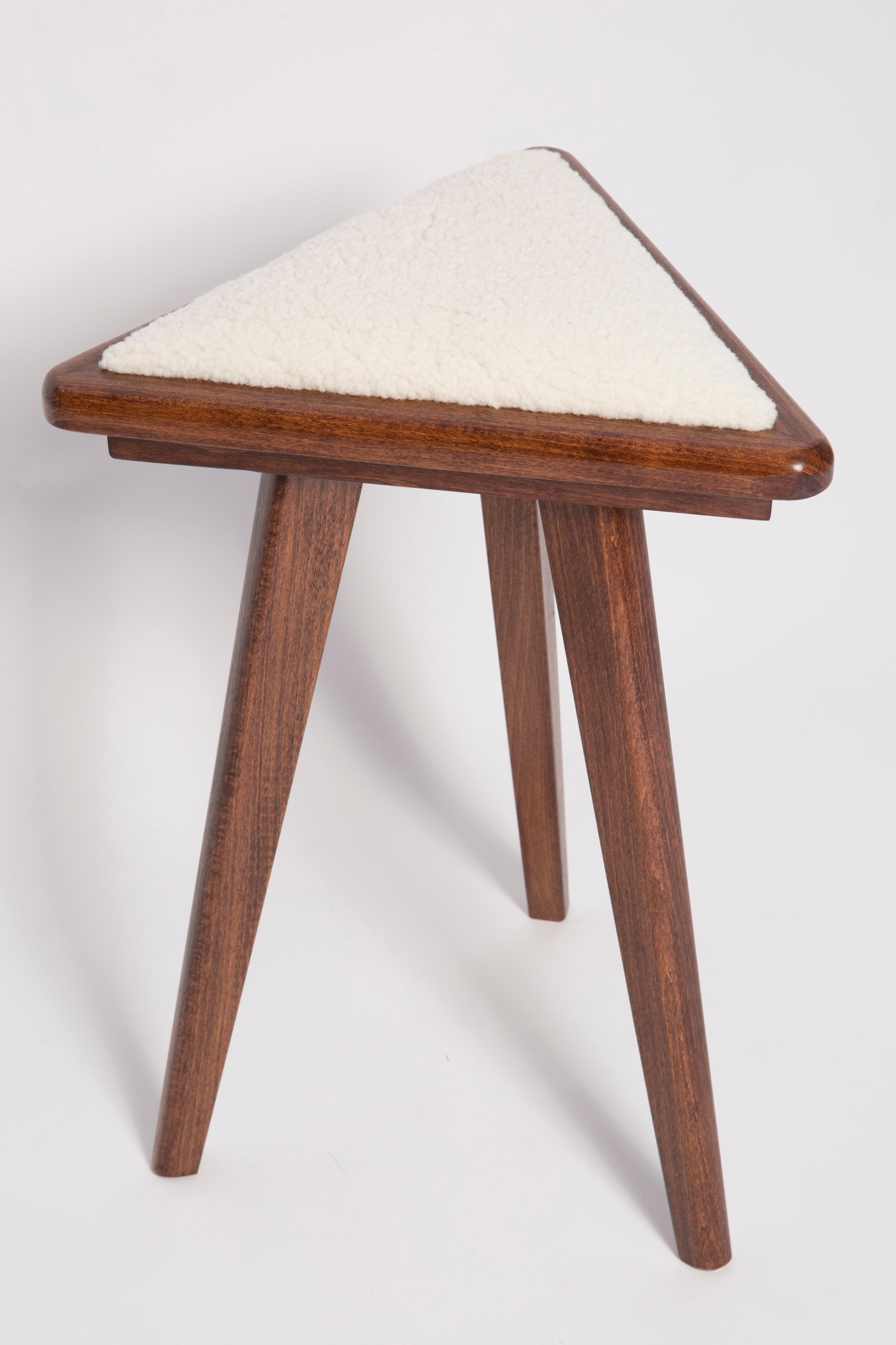 Hand-Crafted Mid-Century Style Light Boucle Triangle Stool, by Vintola Studio, Europe For Sale