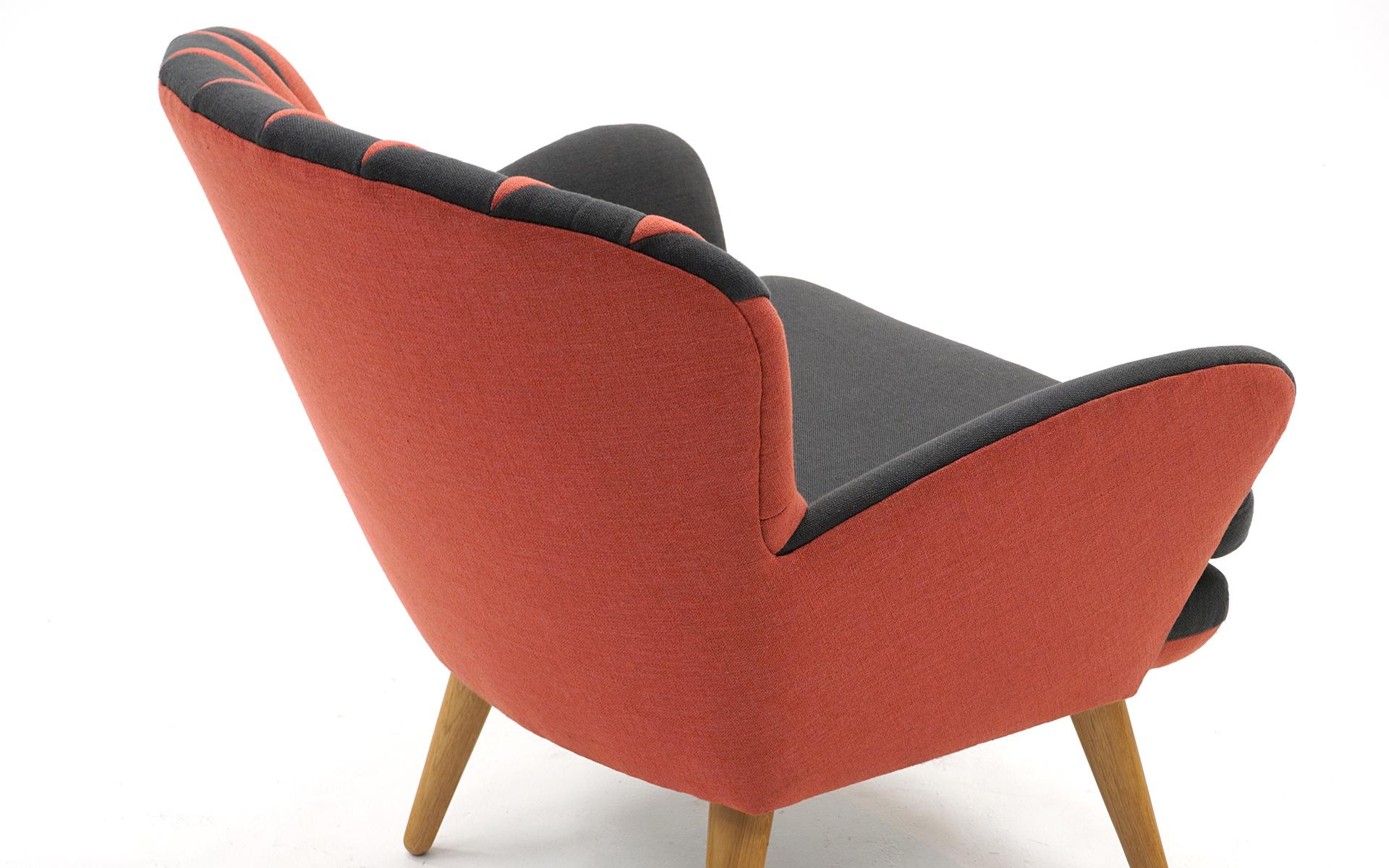 Mid Century Style Lounge Chair, Salmon & Gray Diamond Back Upholstery Like New 3