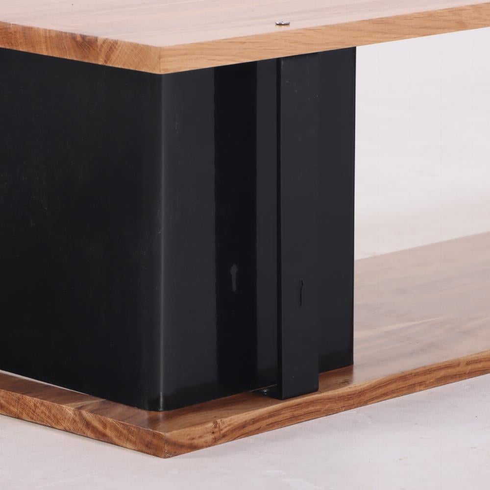 XXI secolo e contemporaneo Mid-Century Style Modular Floating Wall Shelf in Aluminum & Wood. in vendita