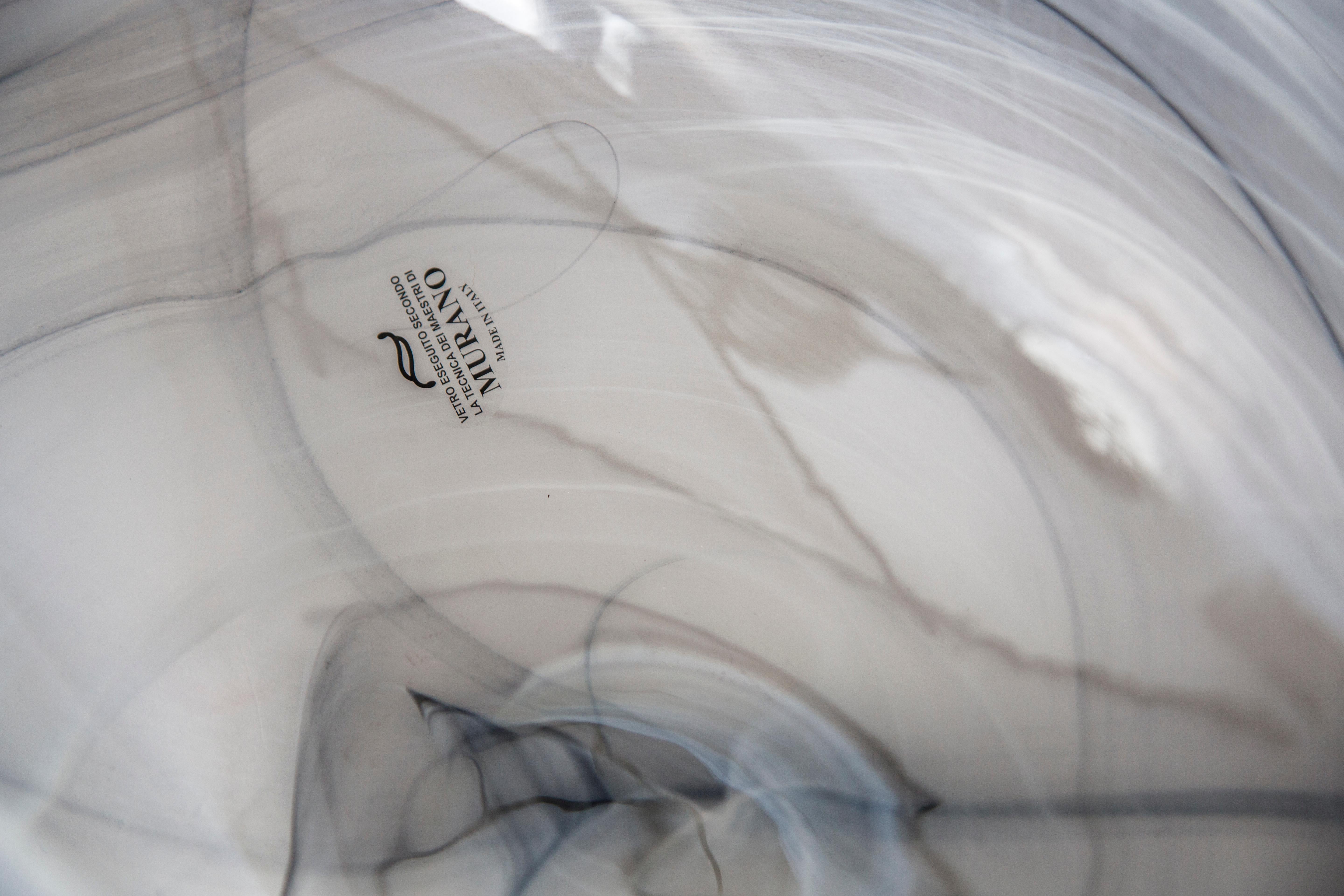 Mid Century Style Murano Glass Big Black and White Bowl, Italy, 2000s For Sale 4
