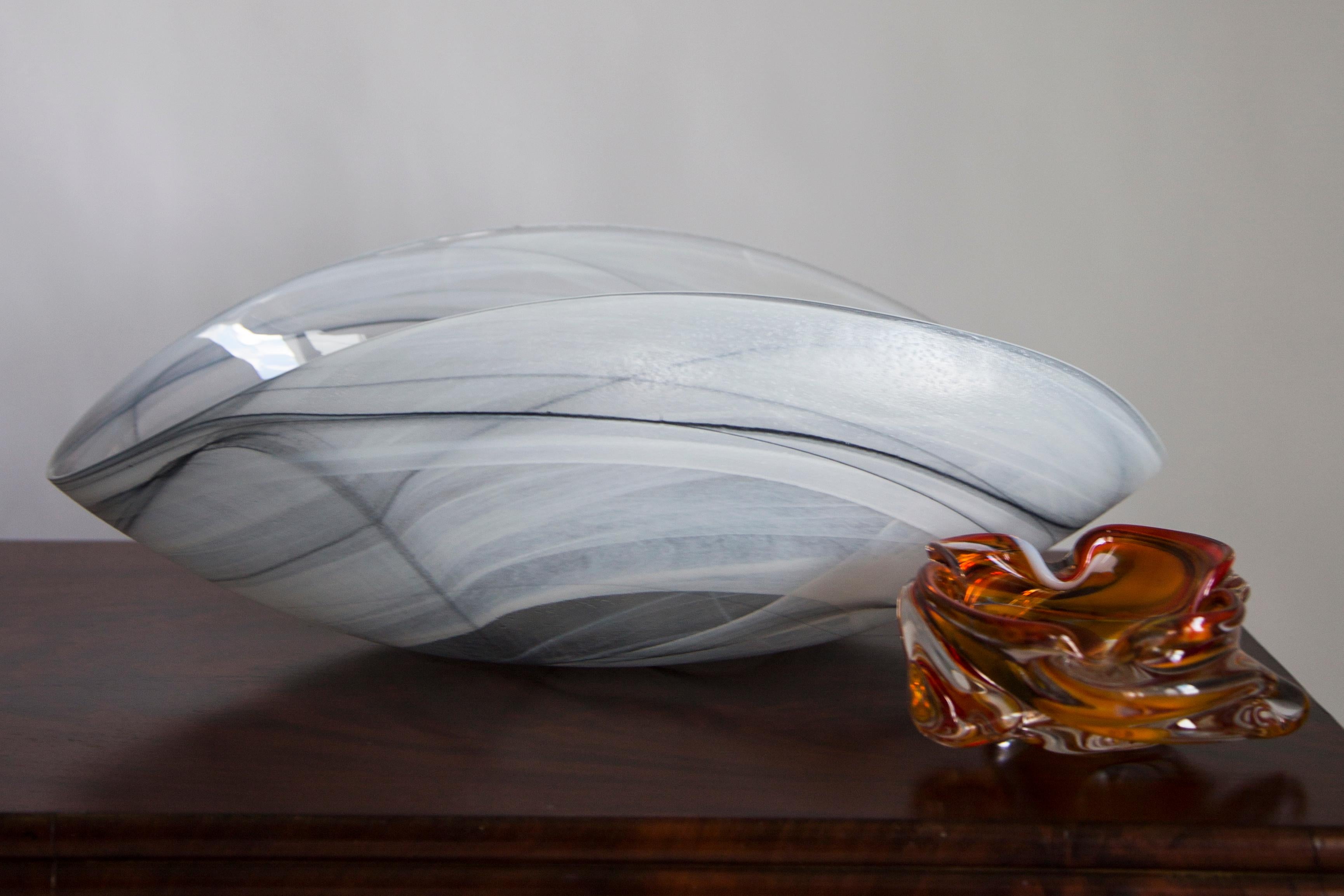 Italian Mid Century Style Murano Glass Big Black and White Bowl, Italy, 2000s For Sale