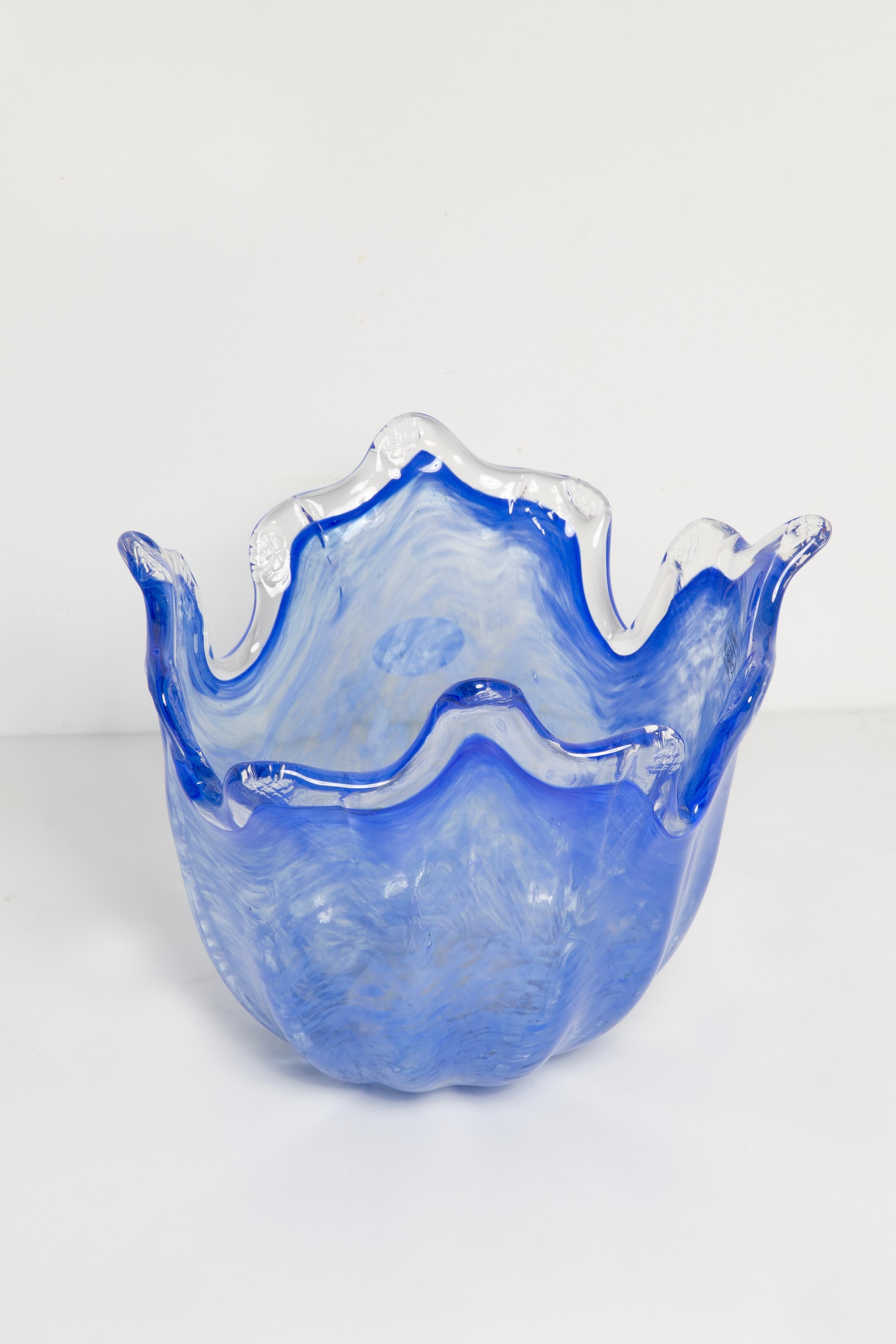 Mittlere blaue Murano-Glasschale im Stil der Jahrhundertmitte, Italien, 2000er Jahre im Angebot 4