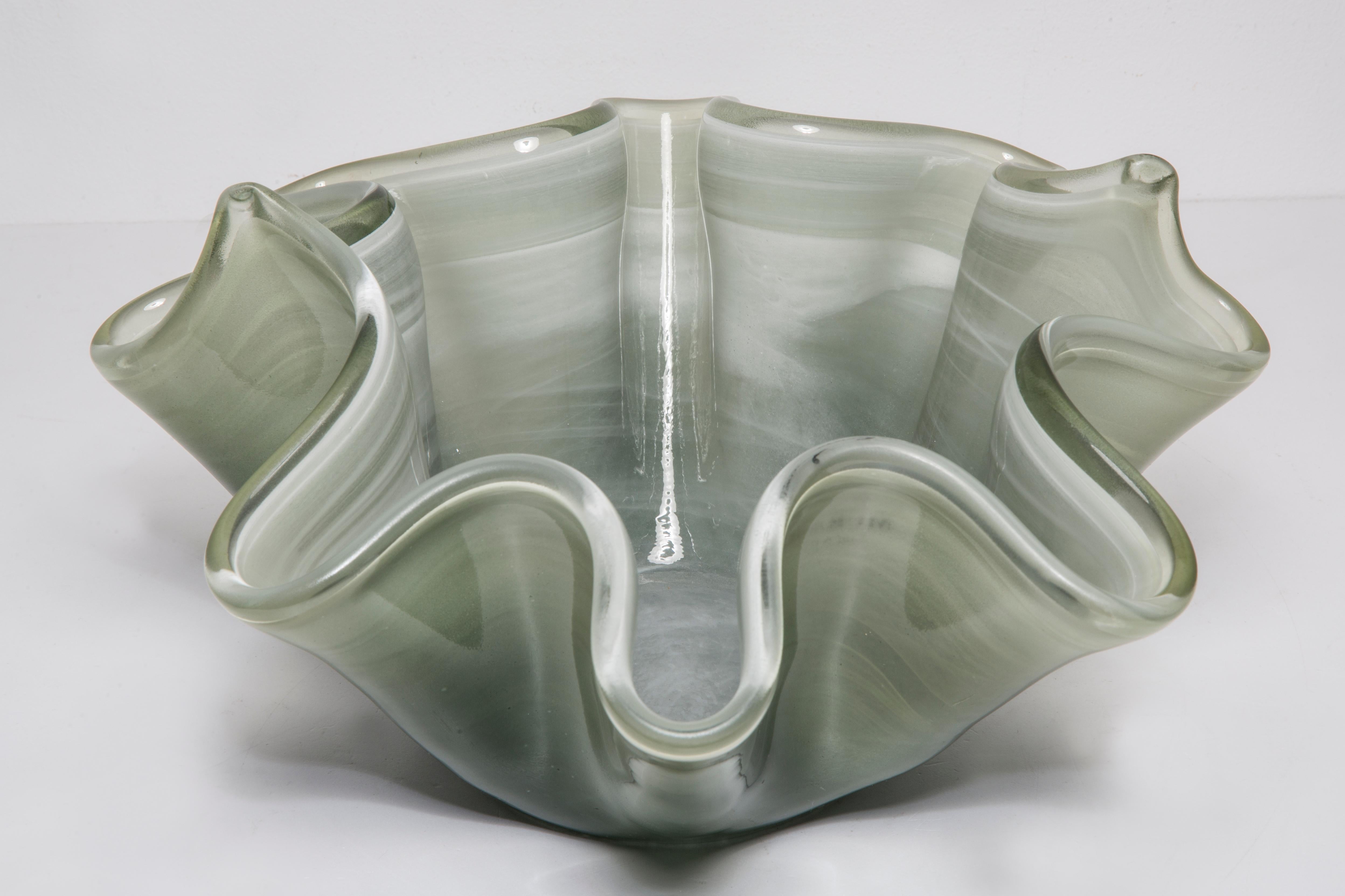 Mid Century Style Murano Glass Medium Green Bowl, Italy, 2000s For Sale 5