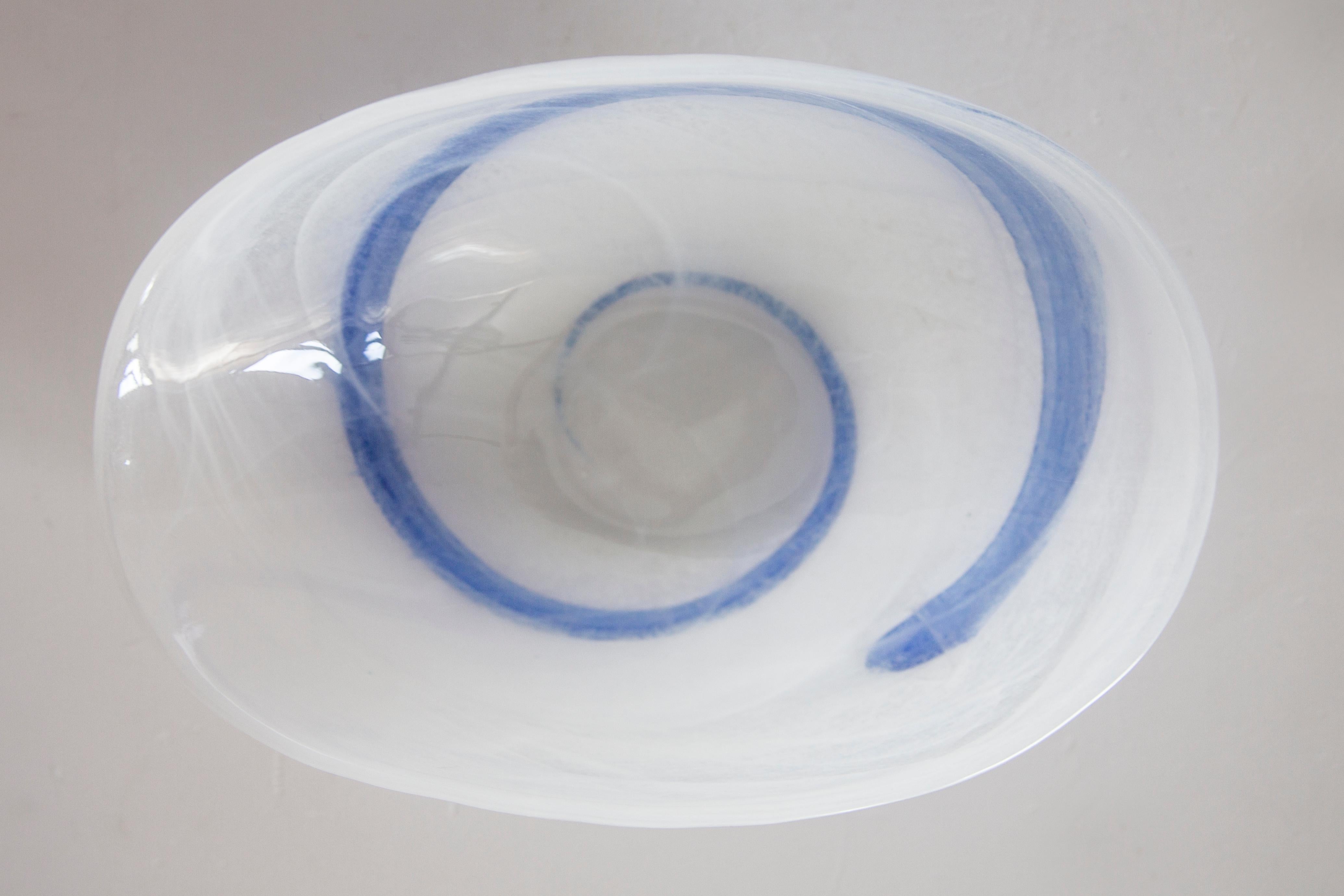 Mid Century Style Murano Glass Small Blue and White Bowl, Italy, 2000s For Sale 5
