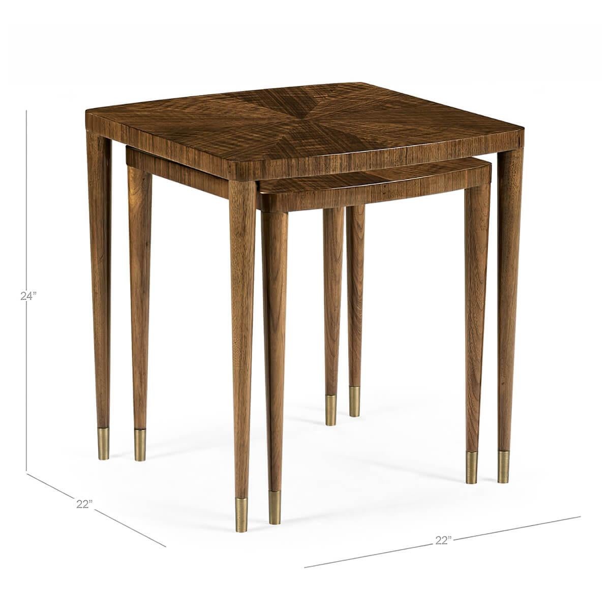 Mid-Century-Stil-Tische (21. Jahrhundert und zeitgenössisch) im Angebot