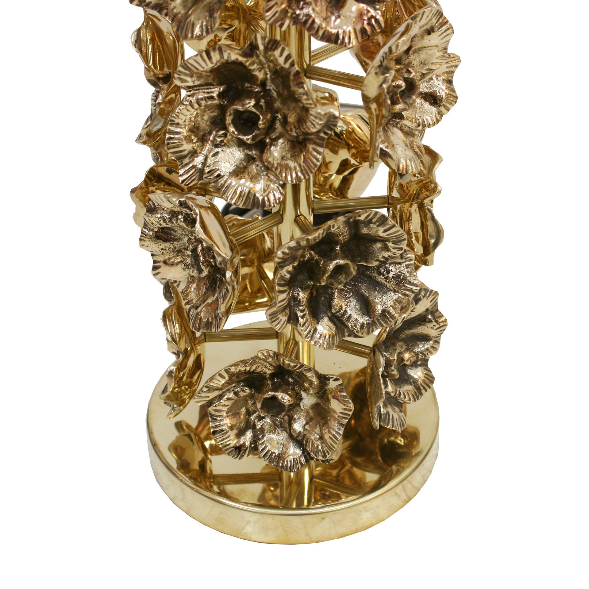 Mid Century Style Paar Contemporary Italian Brass Tischlampen im Zustand „Gut“ im Angebot in Madrid, ES