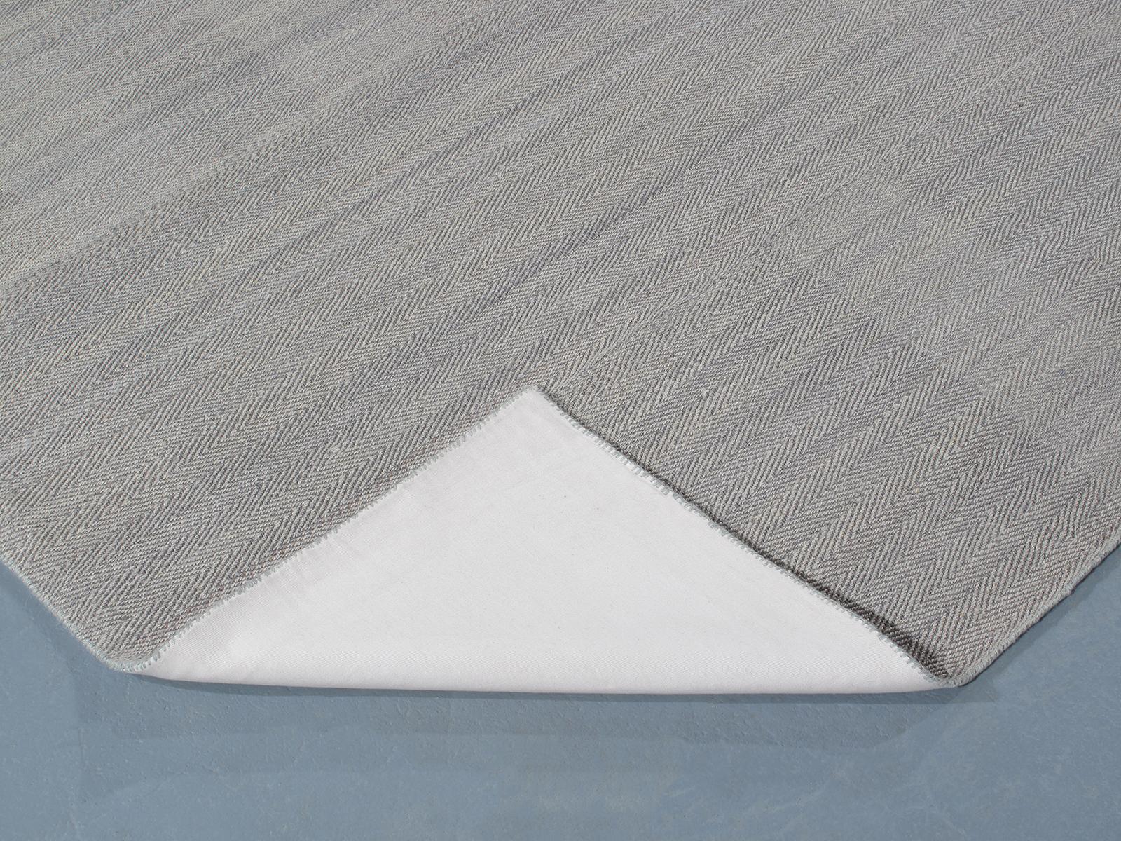 Pelas Flachgewebe-Teppich im Stil der Jahrhundertmitte (Handgewebt) im Angebot