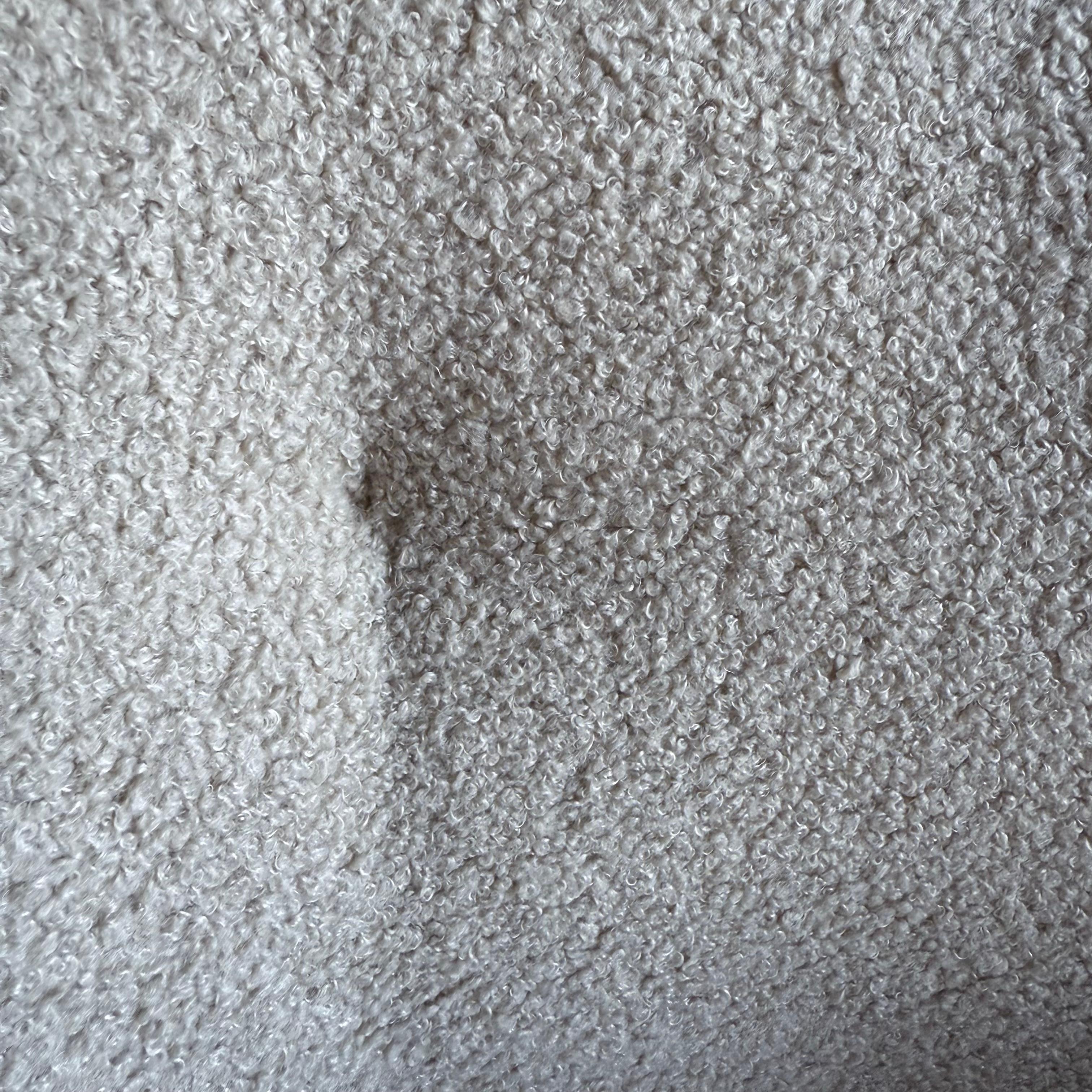 Mid Century Style Swivel Chair in a Plush Teddy Fabric in vendita 4