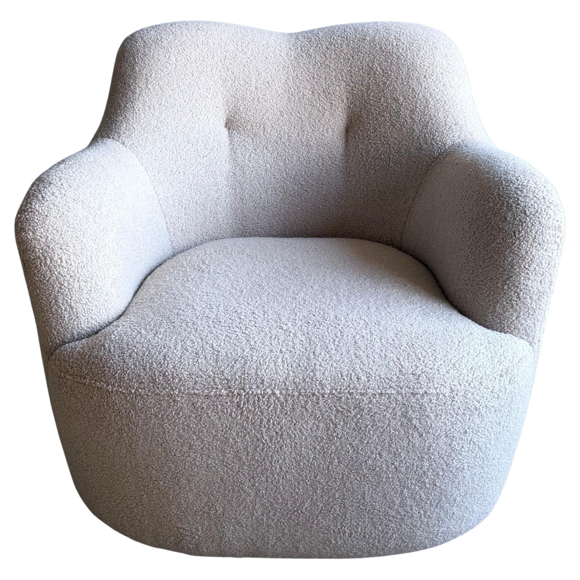 Mid Century Style Swivel Chair in a Plush Teddy Fabric in vendita