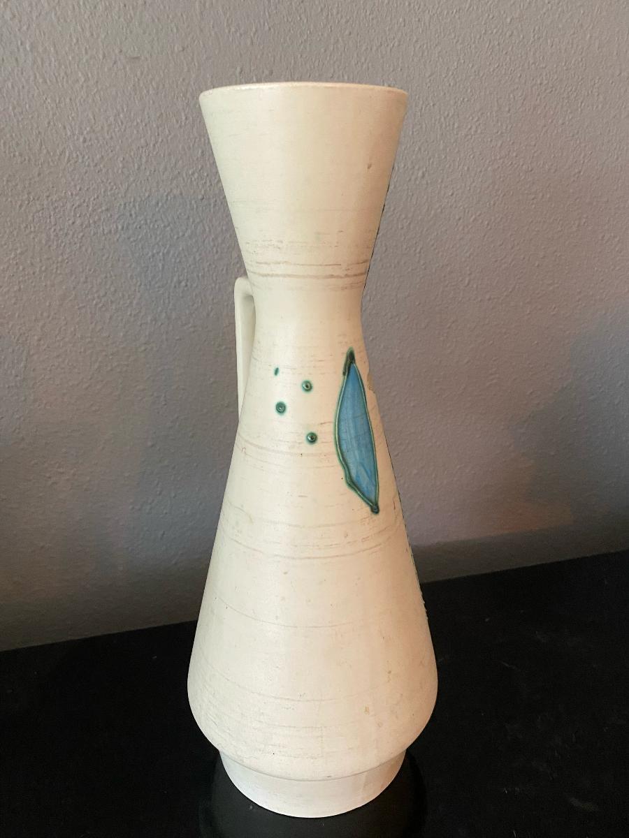 Stilvolle Mid-Century-Vase aus den sechziger Jahren (Deutsch) im Angebot