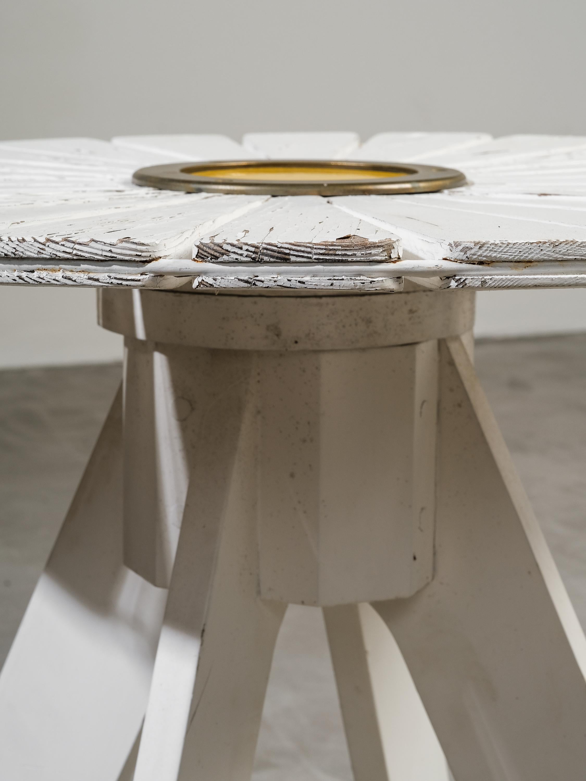 Mesa auxiliar/de jardín Sun Series de mediados de siglo de Alvar Aalto para Artek en venta 5