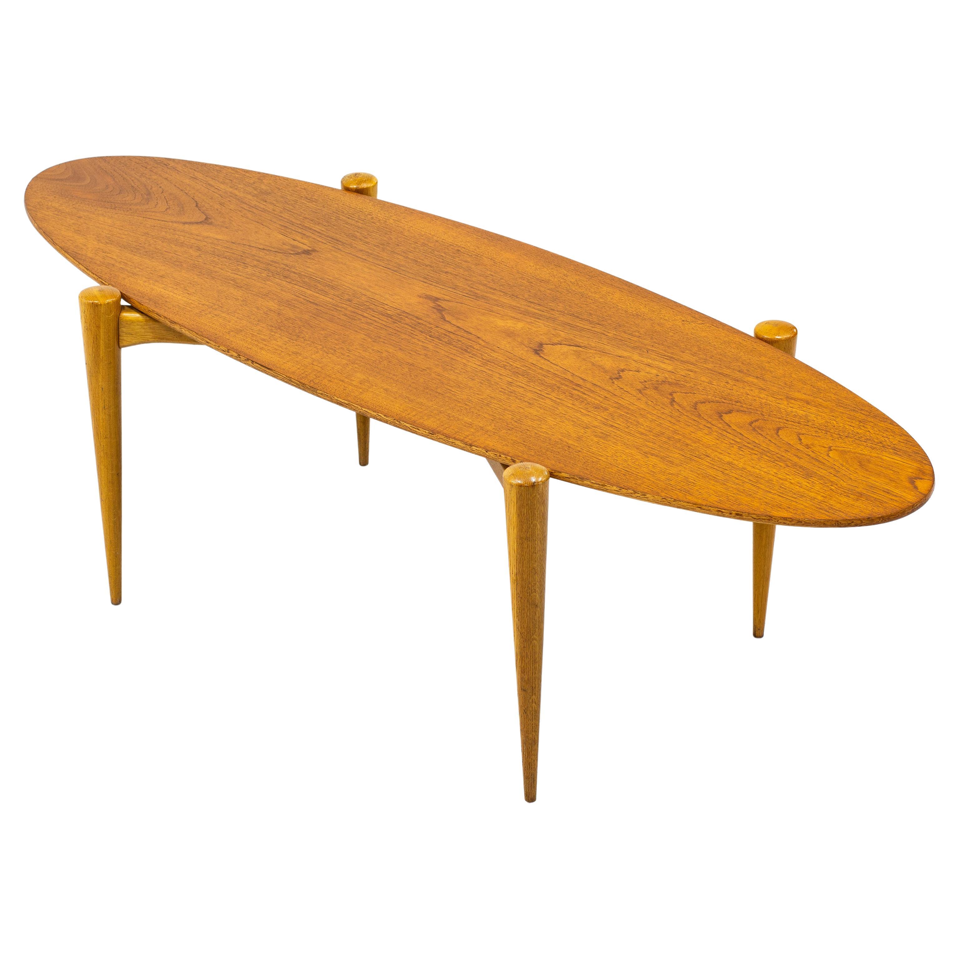 Mid century Surfboard coffee table in oak and teak made in Sweden, 1950s im Angebot