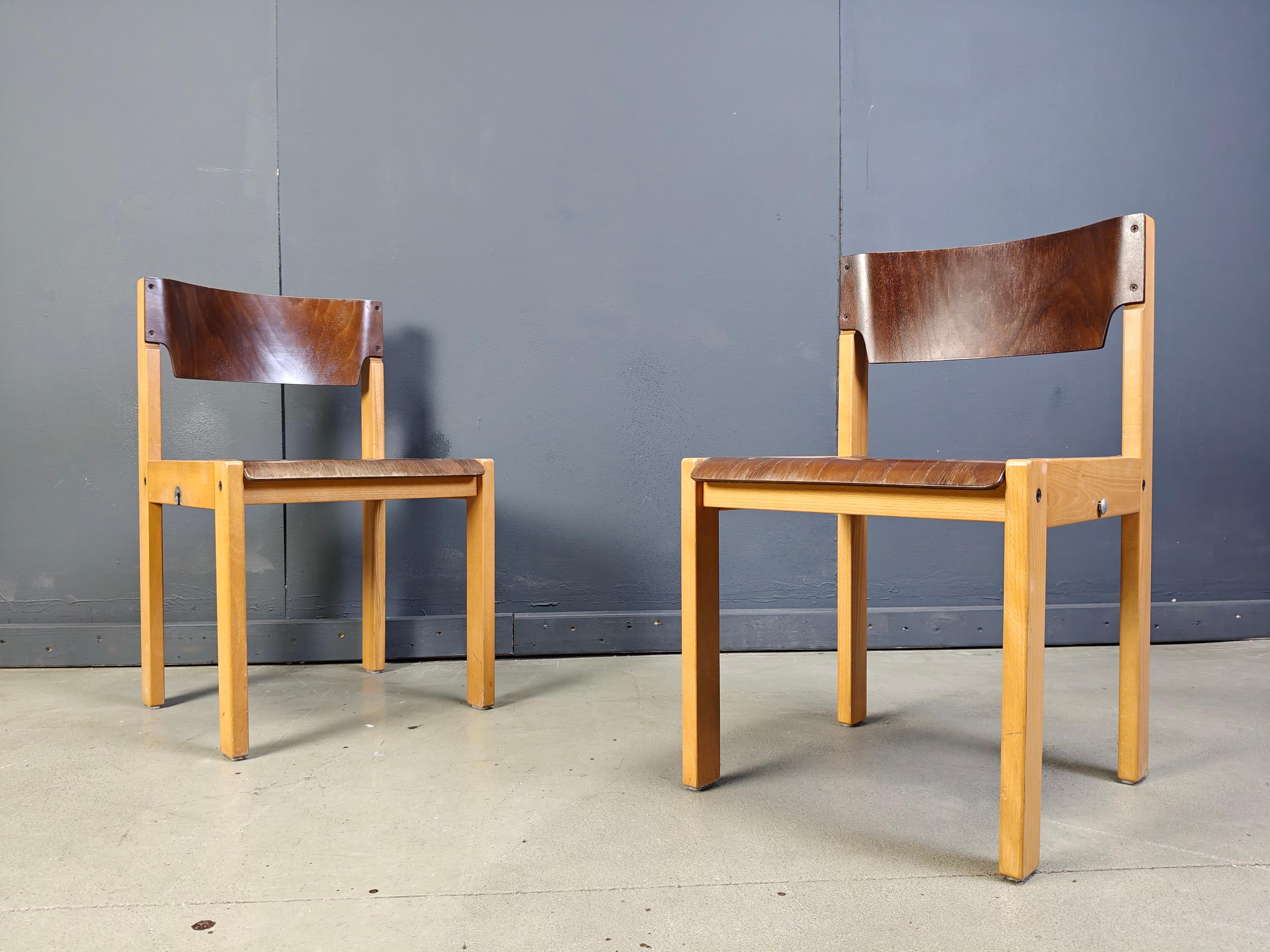 Mid-Century Sven Markelius Style Brown and Birch Stacking Chairs set of 5 In Good Condition For Sale In Leuven, Vlaams Gewest