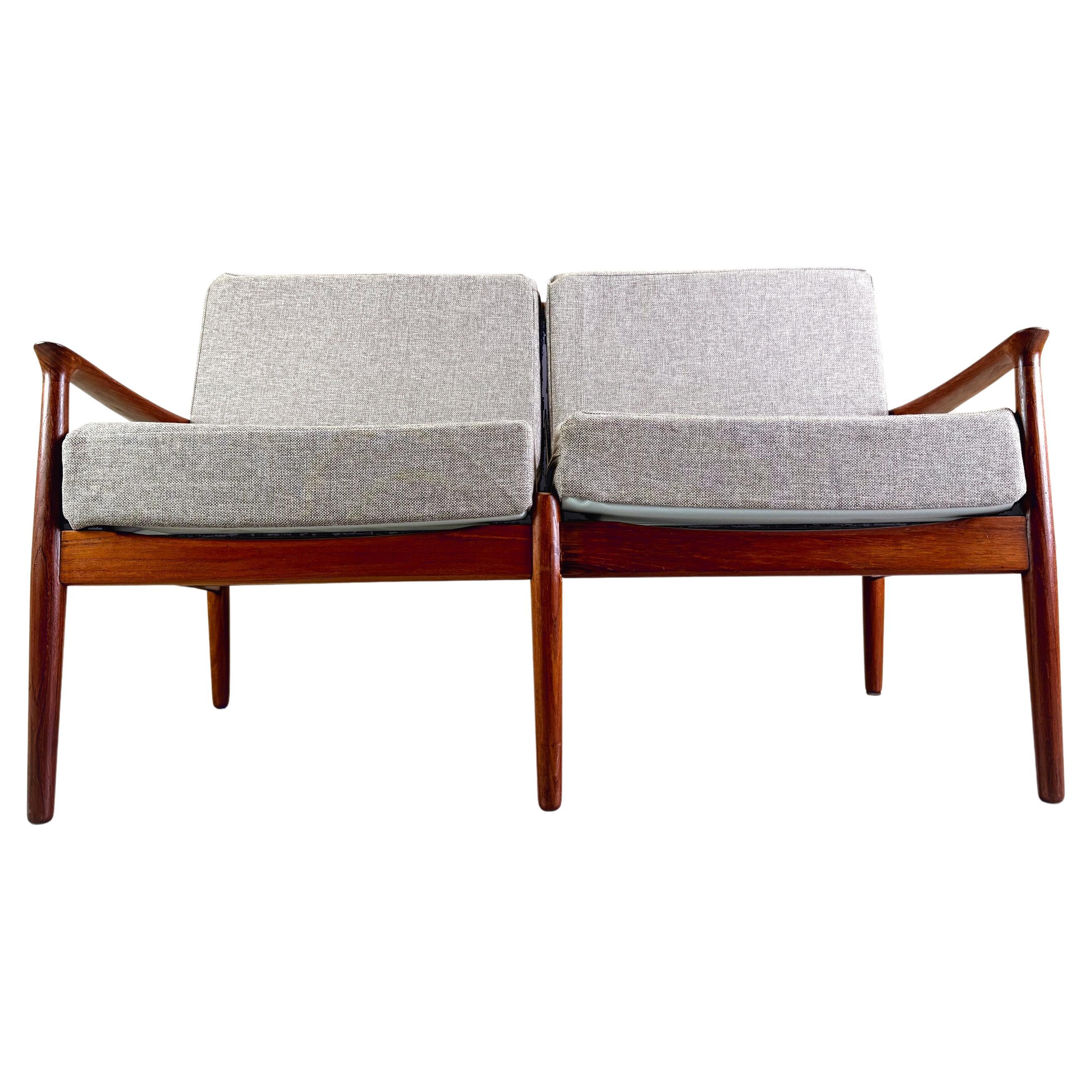 Mid Century Svend Åge Canapé 2 places en teck Glostrup