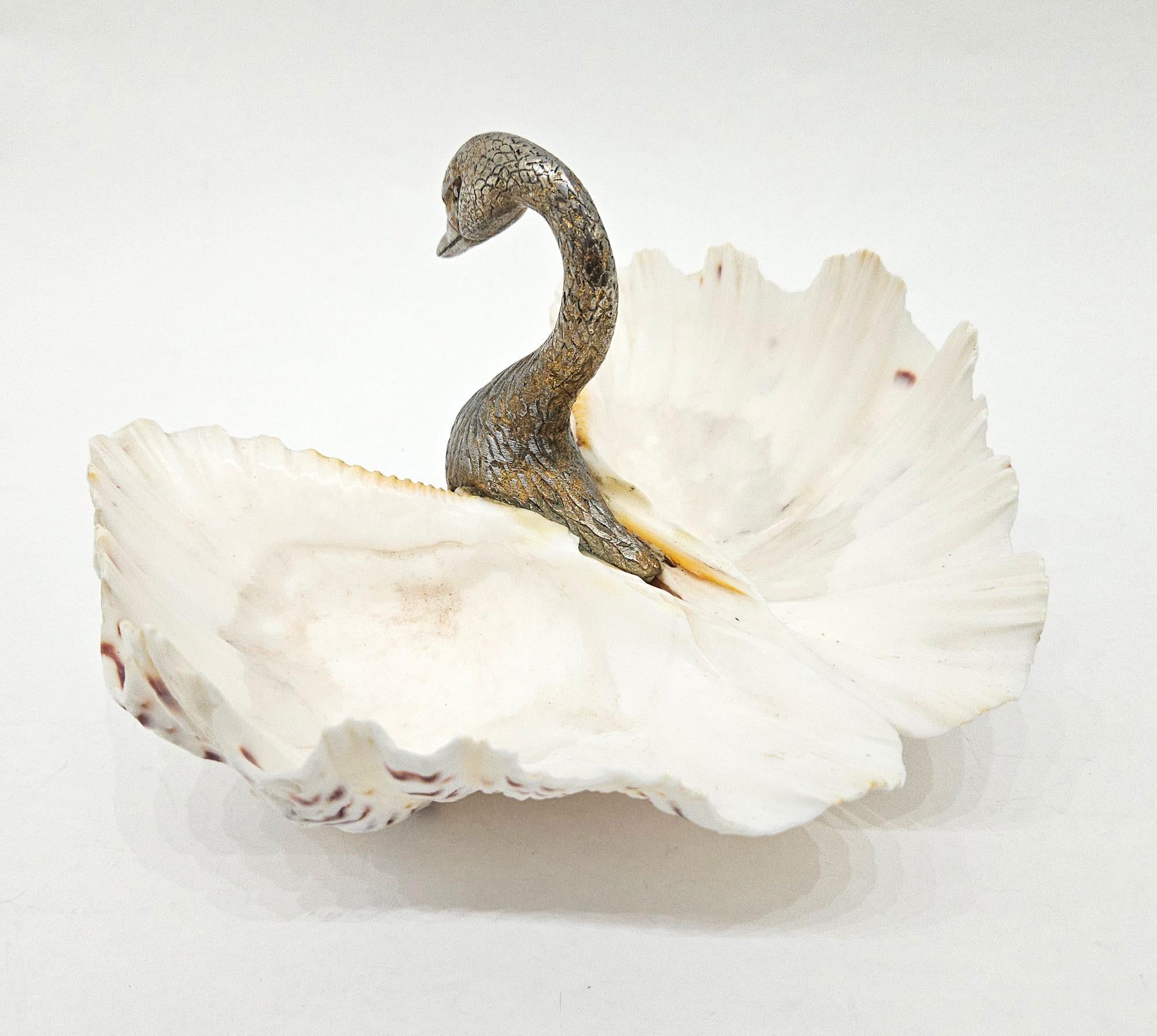 Mid Century Swan Double Clam Shell Dish, Italy, c. 1970 4