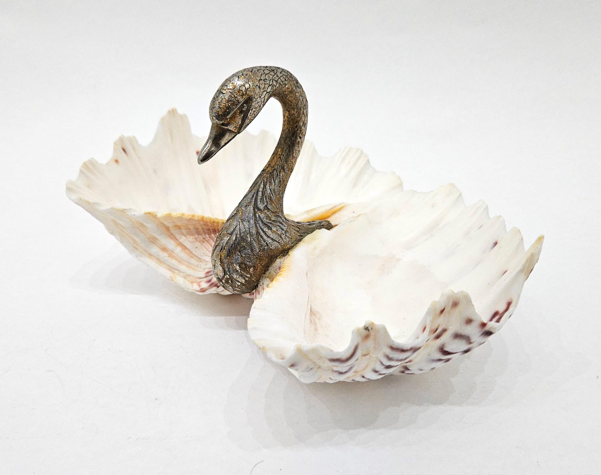 Mid Century Swan Double Clam Shell Dish, Italy, c. 1970 5