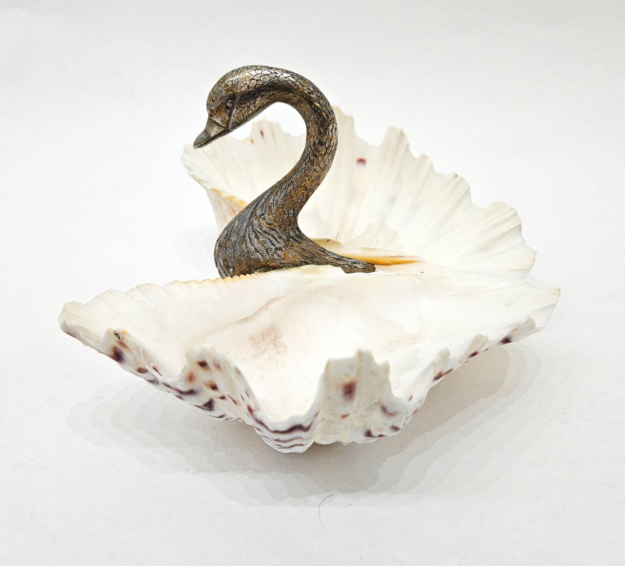 Mid Century Swan Double Clam Shell Dish, Italy, c. 1970 7