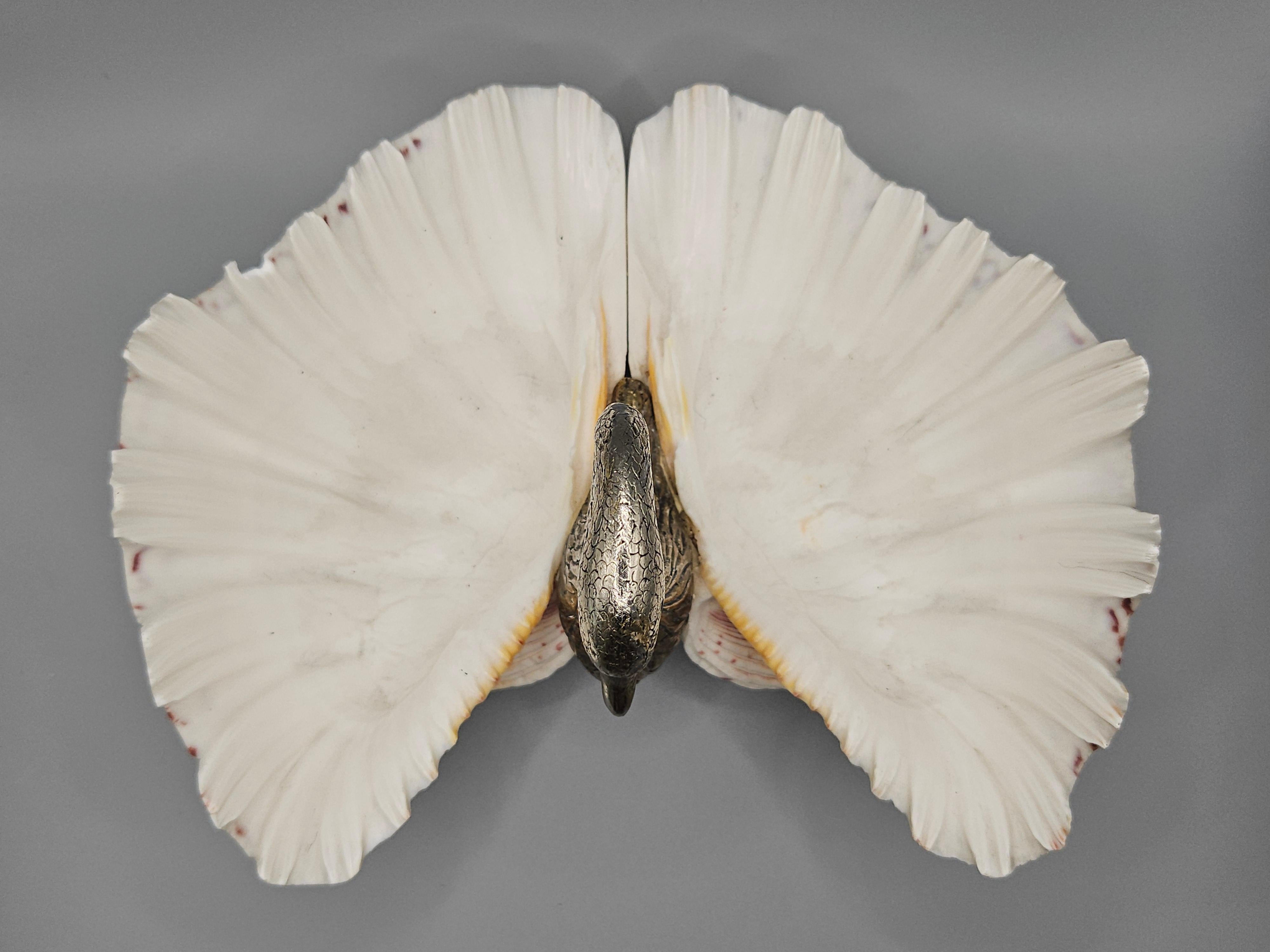 Piatto a forma di doppia conchiglia di cigno di metà secolo, stile Gabriella Binazzi, Italia, 1970 ca. in vendita 8