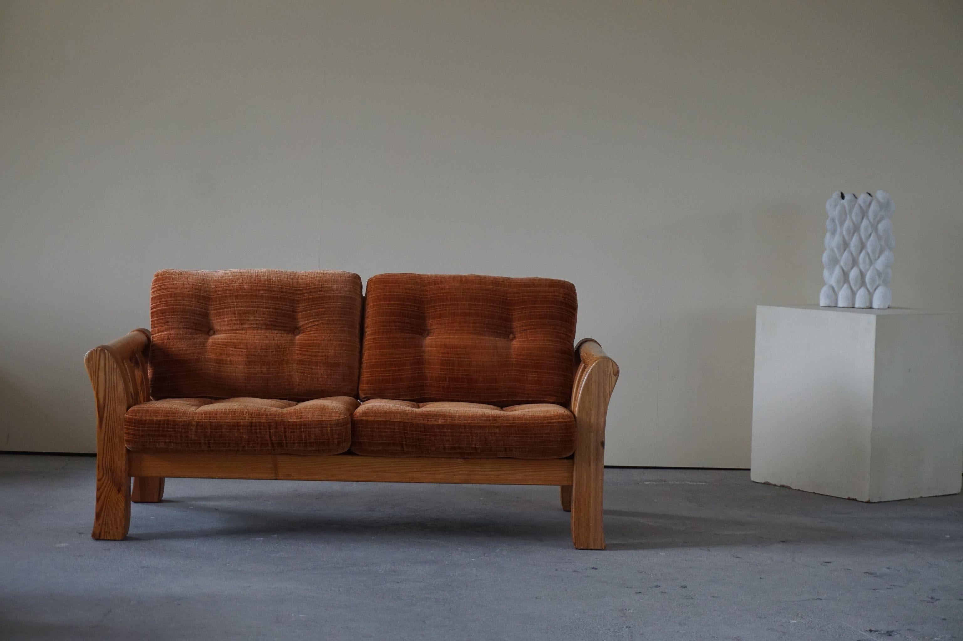 Mid Century Swedish 2 Seater Sofa in Solid Pine, Attributed Östen Kristiansson 2