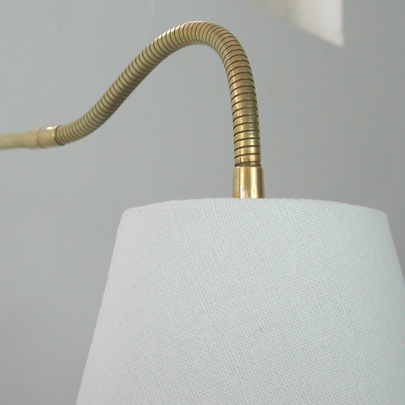 Mid-Century Swedish Adjustable and Articulating Brass Wall Light, 1950s 5