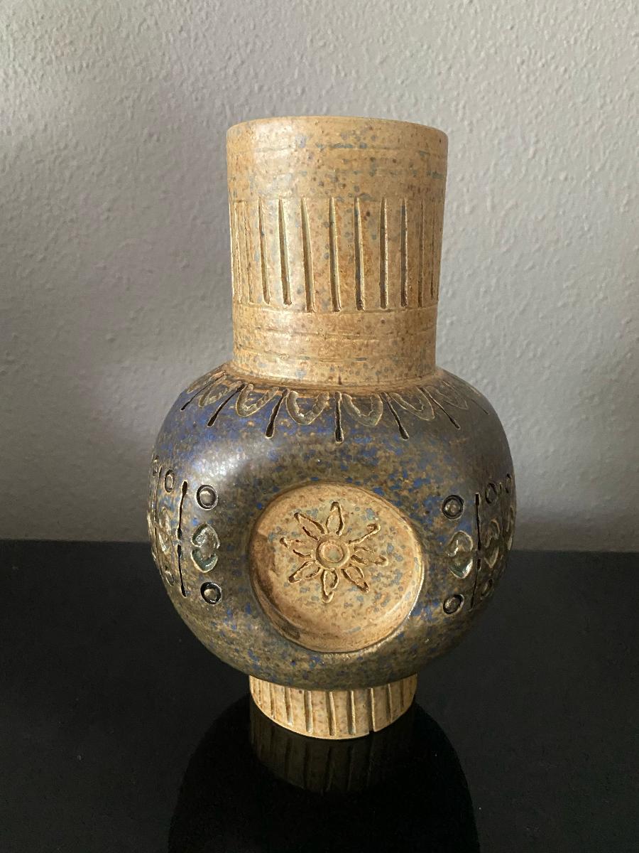 Schwedische Alingsas-Vase aus der Mitte des Jahrhunderts (Moderne der Mitte des Jahrhunderts) im Angebot