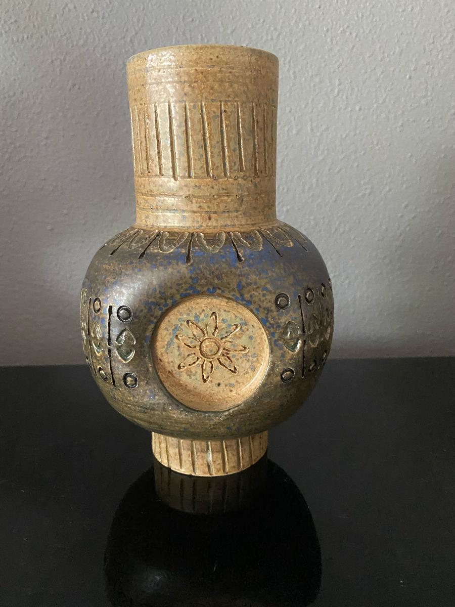 Mid Century Swedish Alingsas Vase In Good Condition For Sale In Waddinxveen, ZH