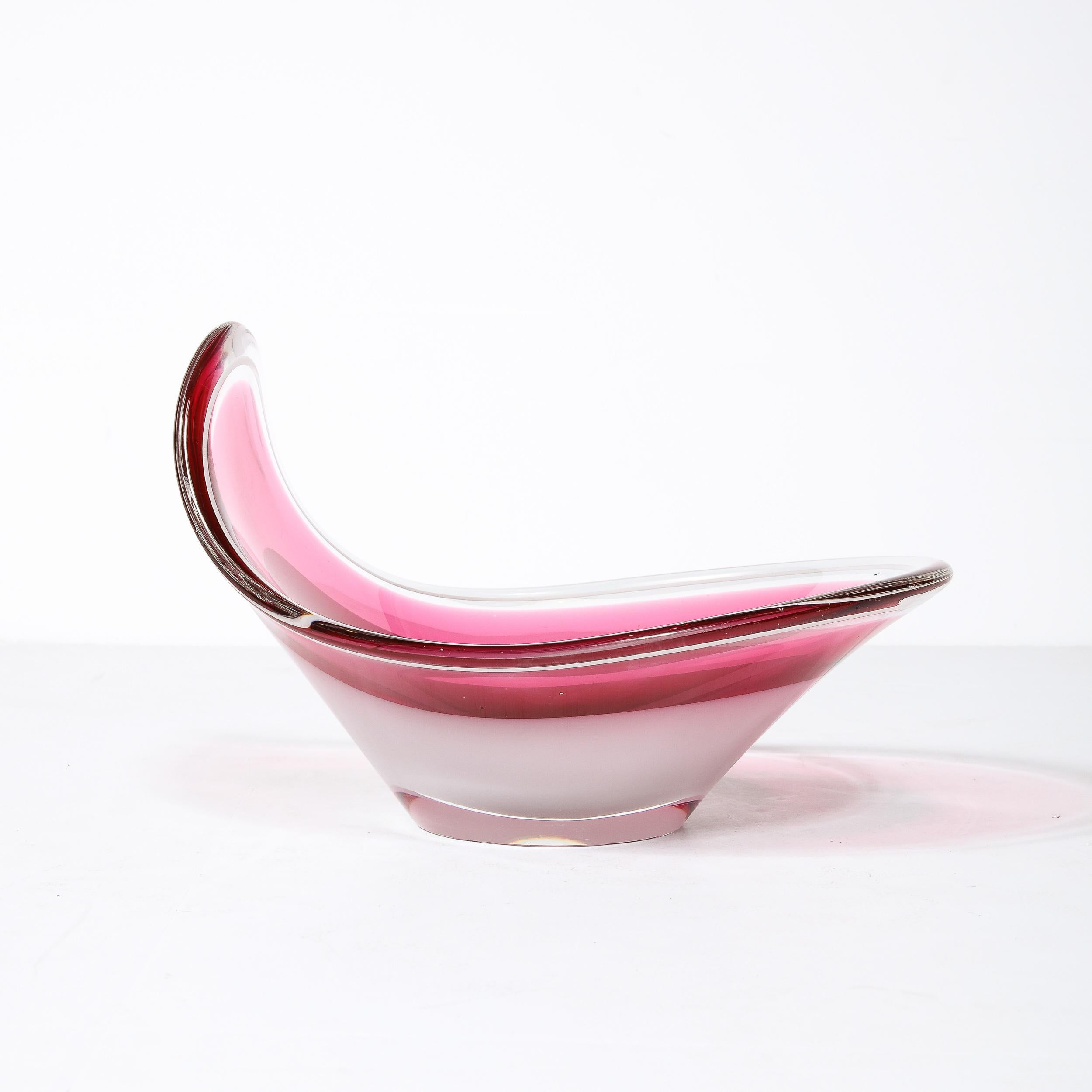 Mid-Century Swedish Art Glass Centerpiece Ruby & White Bowl by Flygsfors Coquill For Sale 7