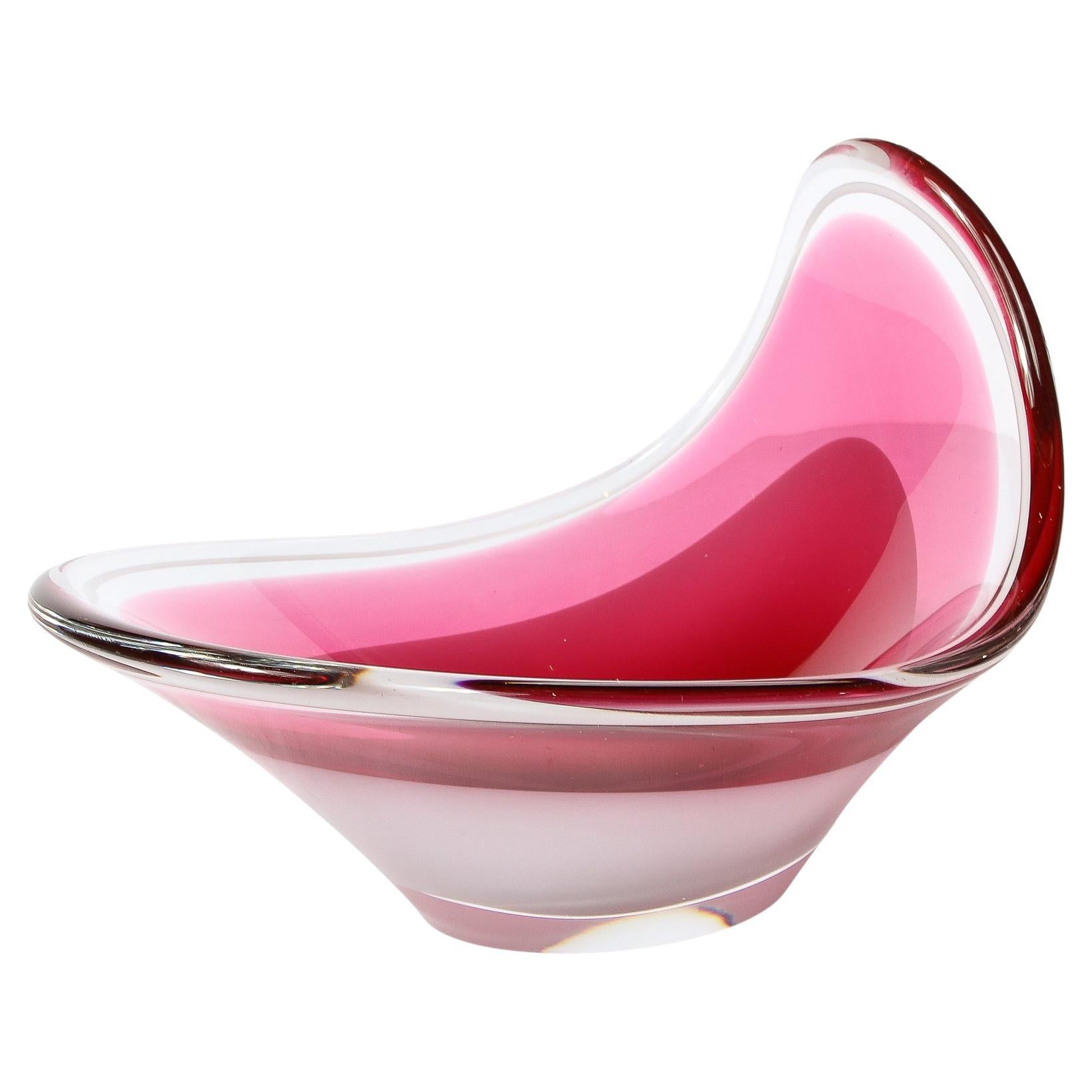Mid-Century Swedish Art Glass Centerpiece Ruby & White Bowl by Flygsfors Coquill For Sale